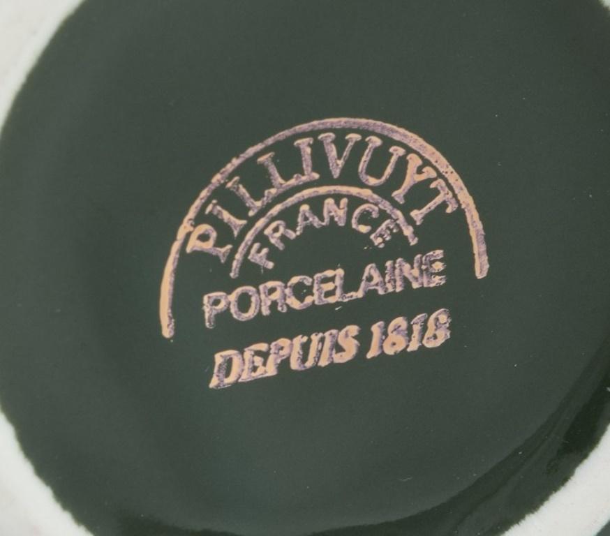 Pillivuyt, Francia. Cuatro tazas de café con platillos, cremera y azucarero finales del siglo XX en venta