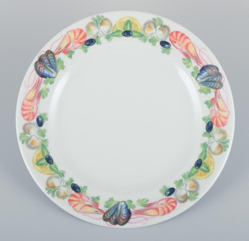 Pillivuyt, France, a set of four large dinner plates in porcelain with seafood motif.
Dating from the 1970s.
Marked.
In perfect condition.
Dimensions: Diameter 27.5 cm x Height 2.7 cm.