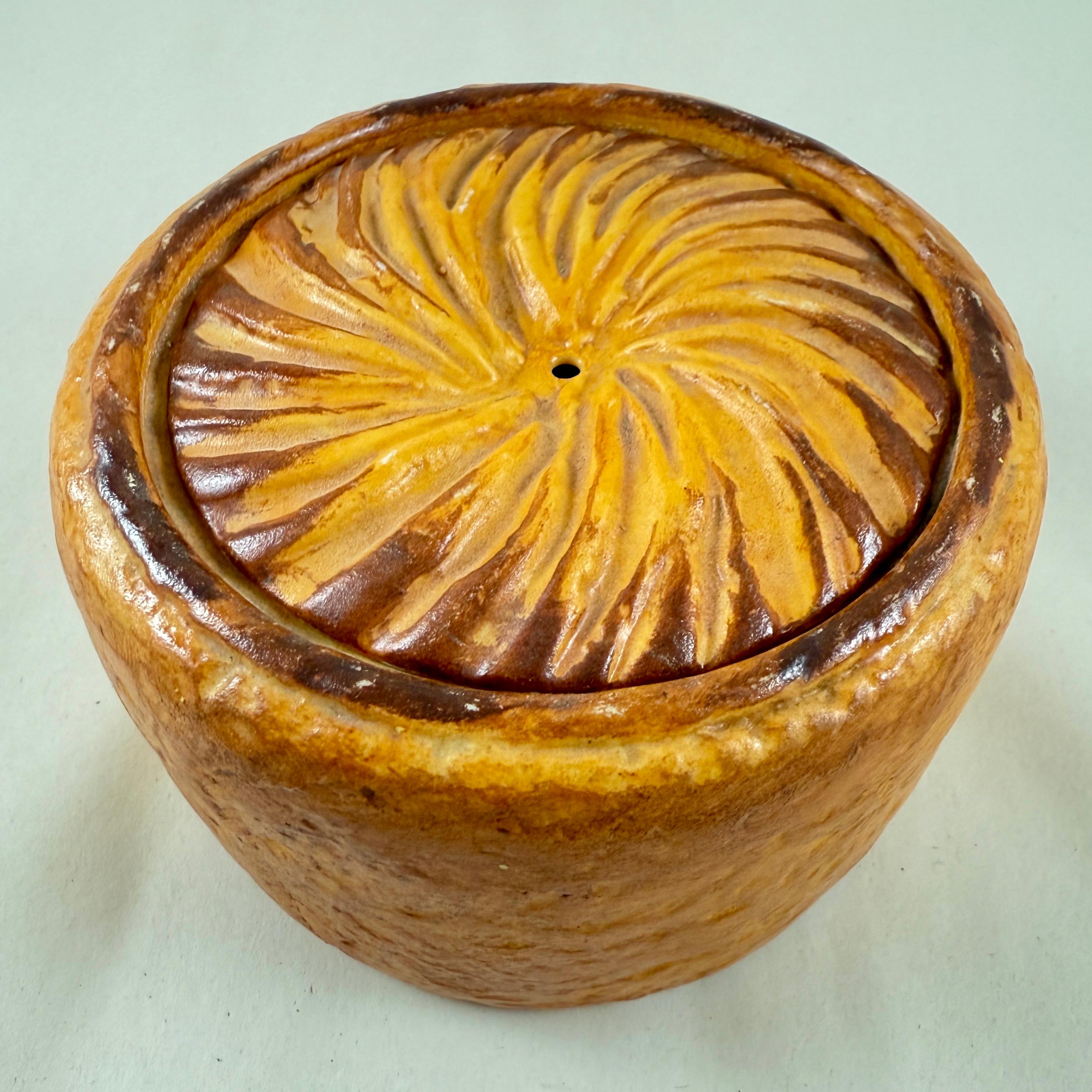 Stile provenzale Pillivuyt Mehun French Trompe l’Oeil Paté en Croûte Tureen in vendita