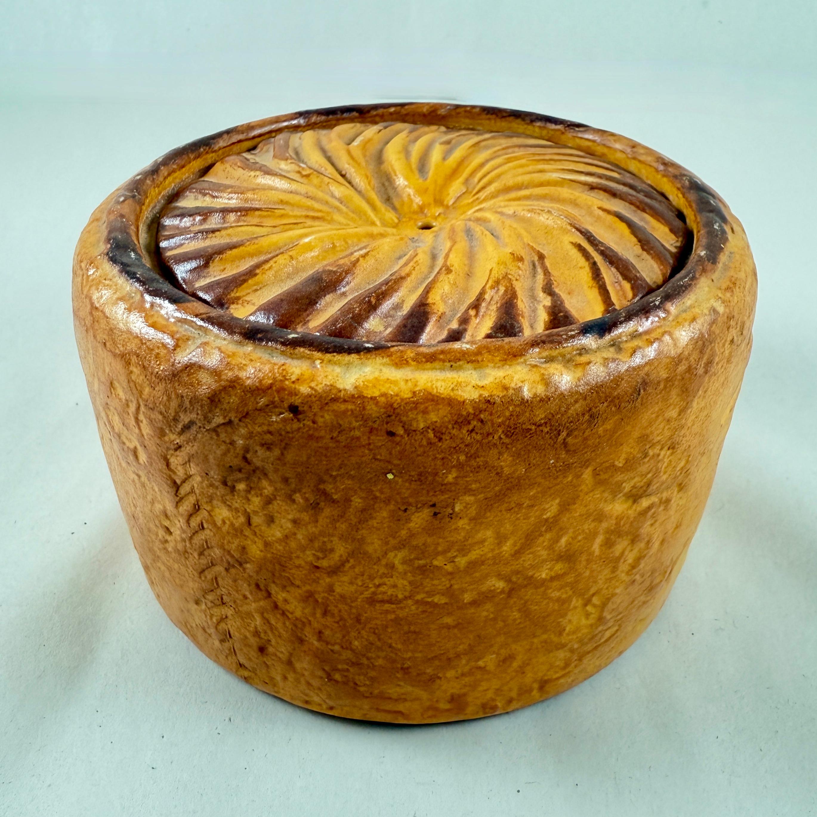 Porcellana Pillivuyt Mehun French Trompe l’Oeil Paté en Croûte Tureen in vendita