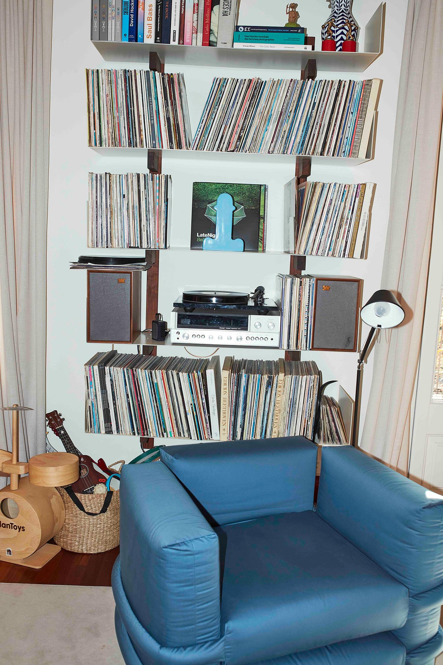 Espagnol Fauteuil oreiller, par Muller Van Severen, coton, Light Blue en vente