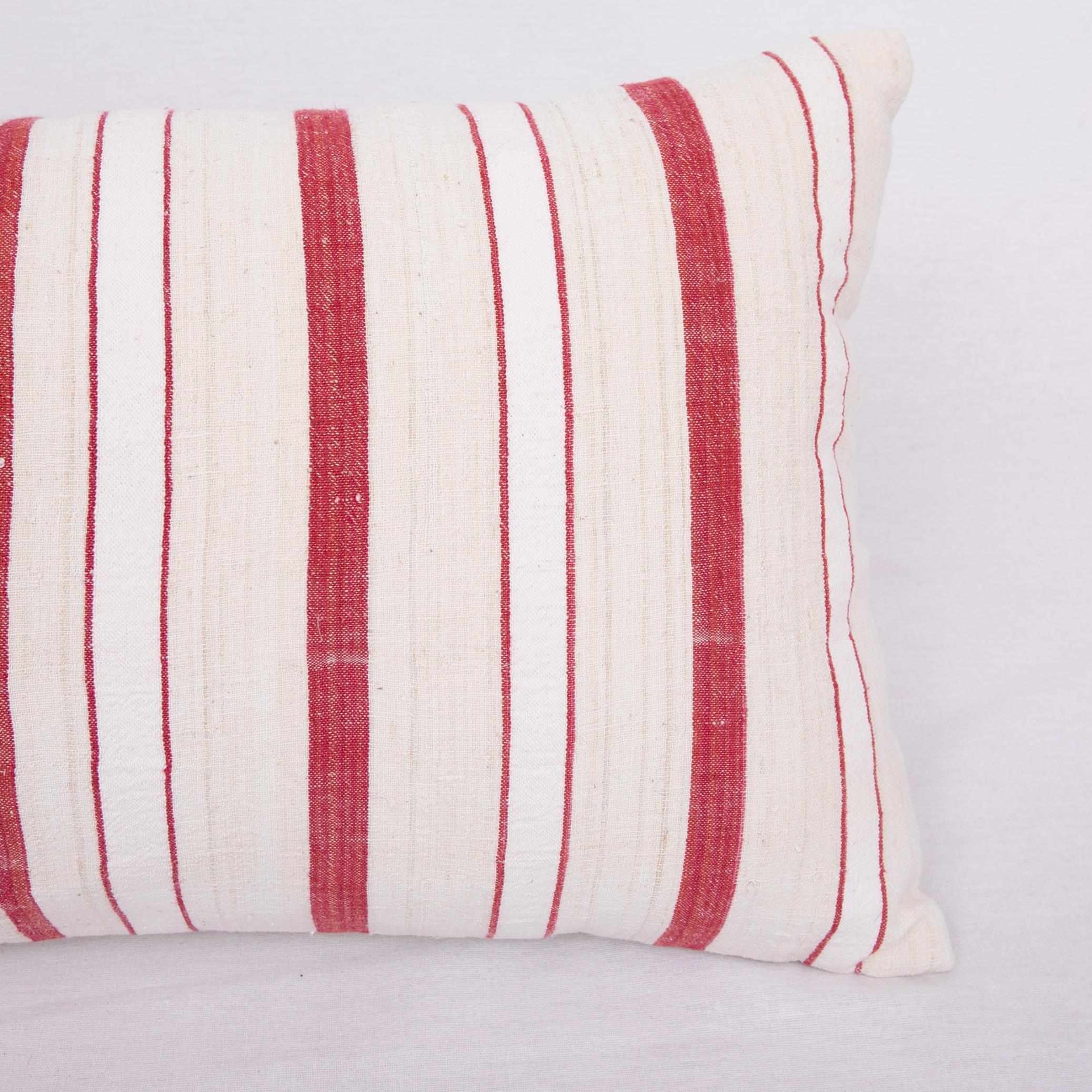Turkish Pillow Case Fashioned from an Anatolian Vintage Cotton Fabric, 1960s