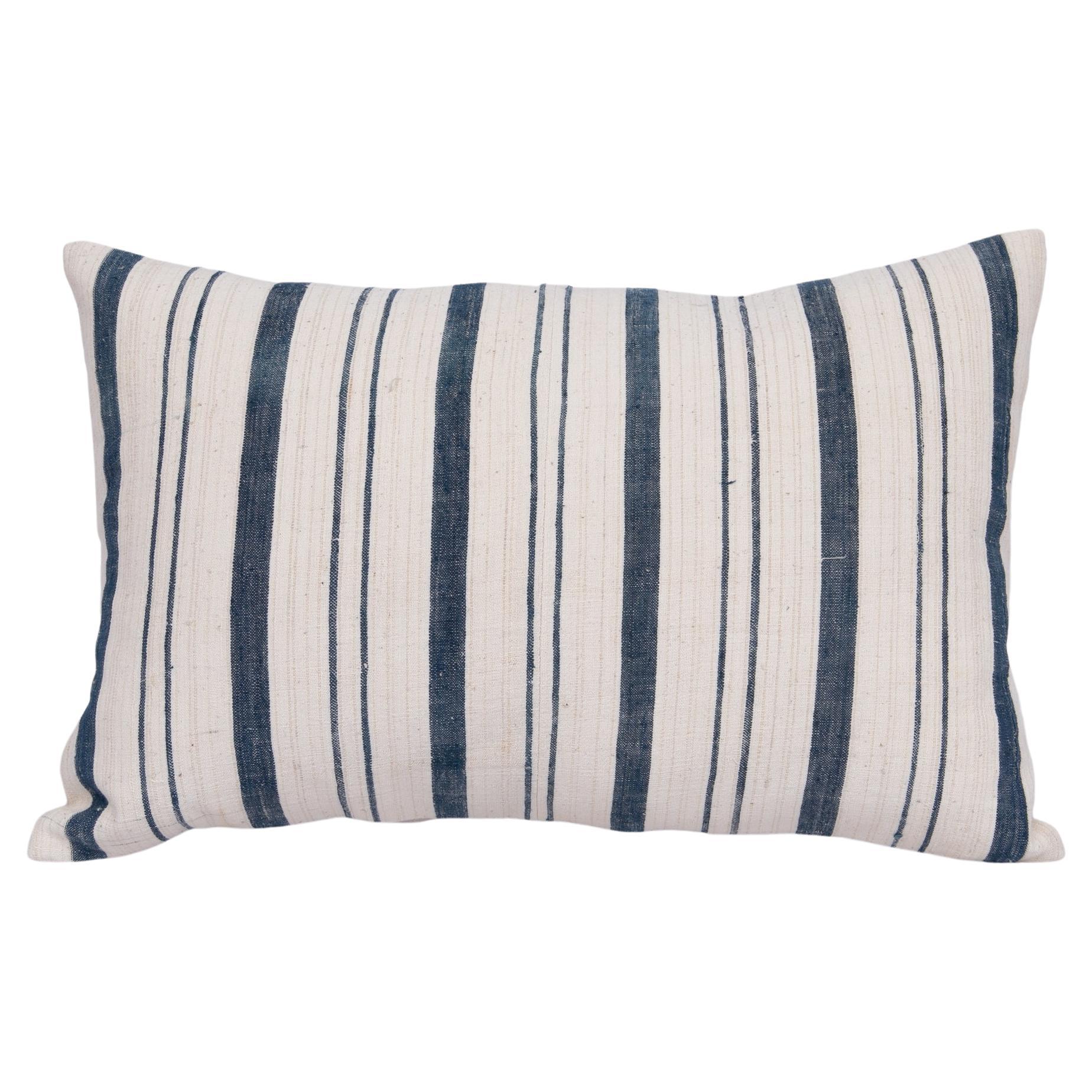 Funda de almohada confeccionada con un tejido de algodón vintage de Anatolia, años 60
