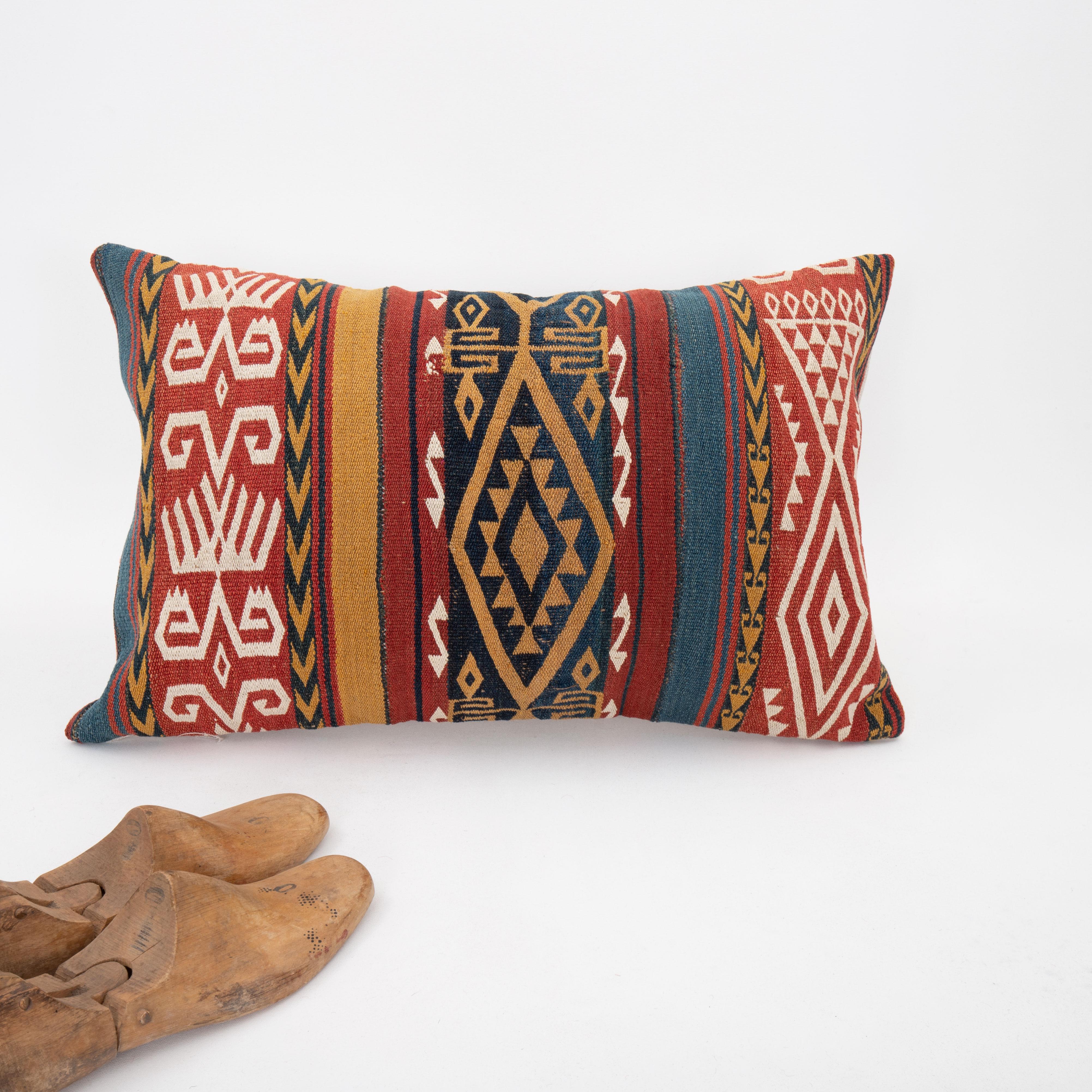Pillow Case Made from a 19th C. Uzbek Gudjeri Kilim In Good Condition For Sale In Istanbul, TR