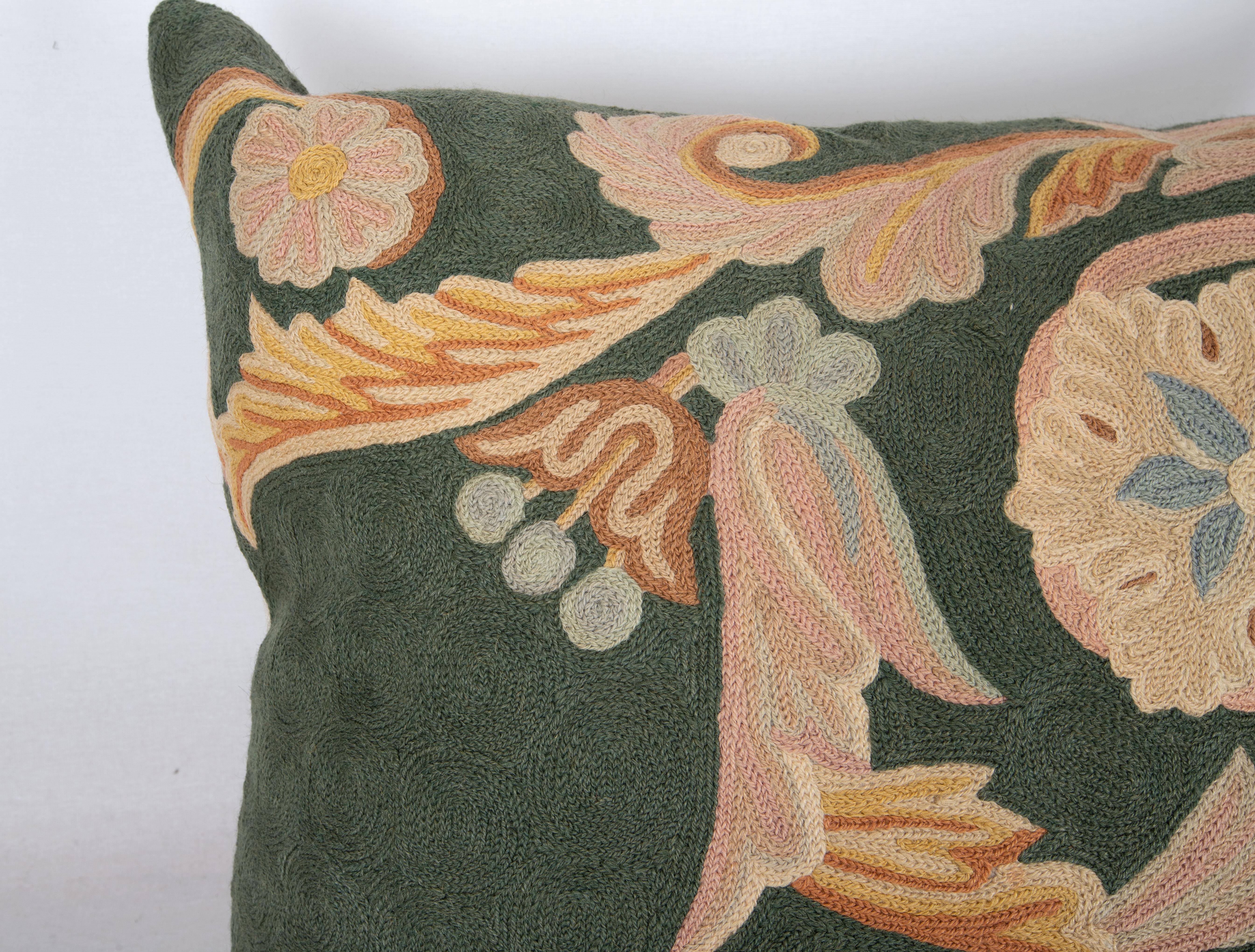 Pillow Case Made from a Vintage Chain Stitched Crewel work, India In Good Condition For Sale In Istanbul, TR