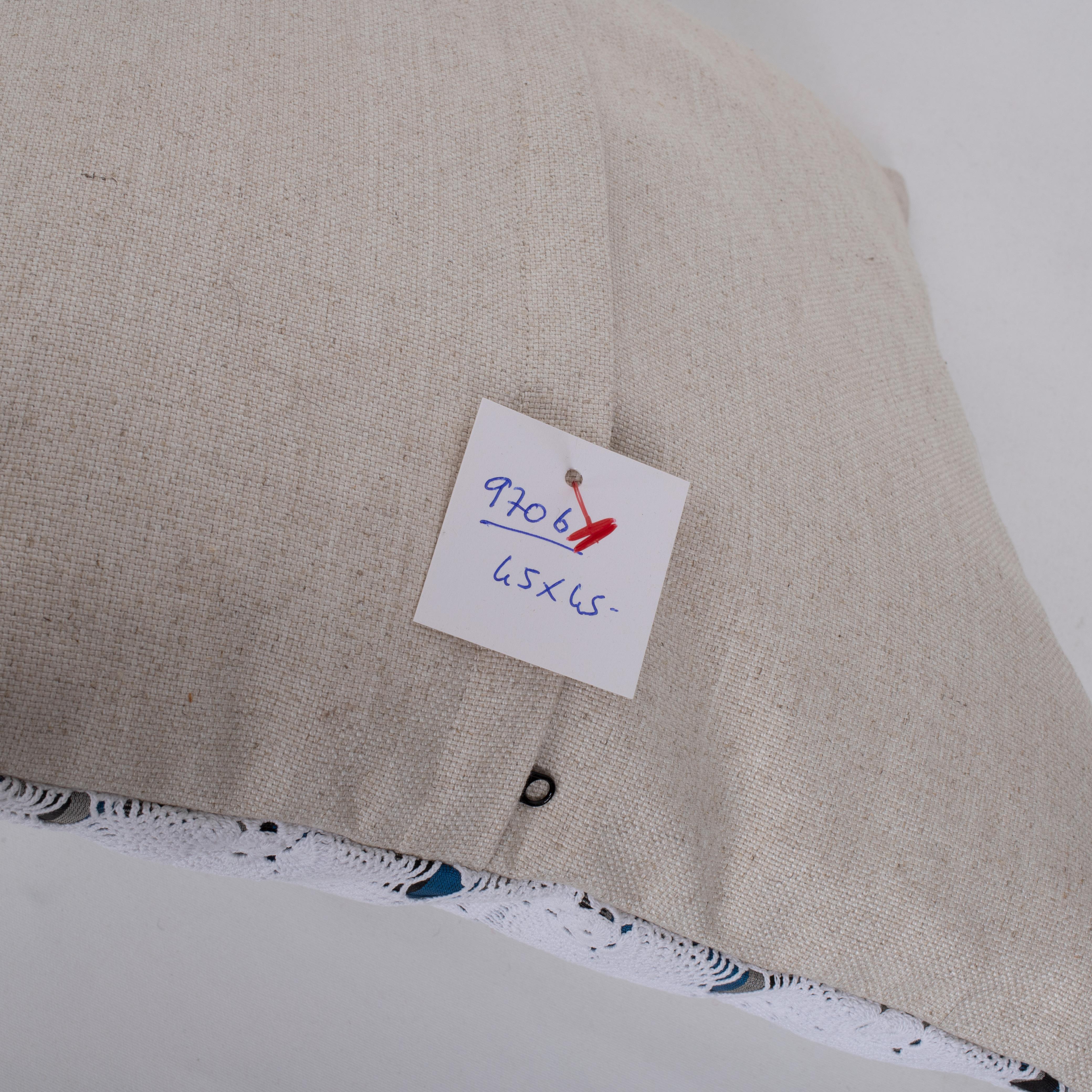 Funda de almohada hecha con un mantel de crouchet turco antiguo Algodón en venta