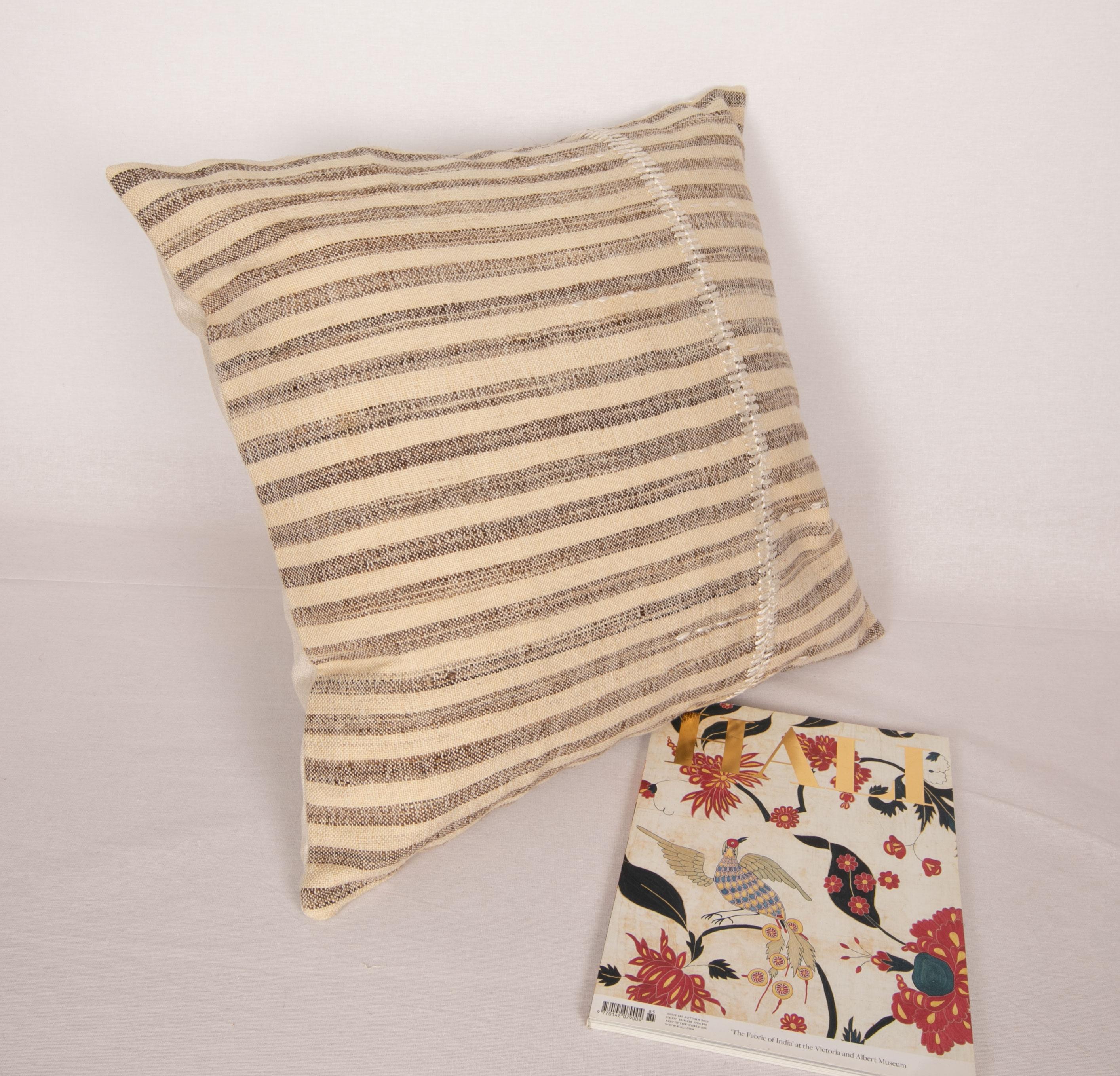 Pillow Case Made from Rustic Anatolian Vintage Kilim In Good Condition In Istanbul, TR
