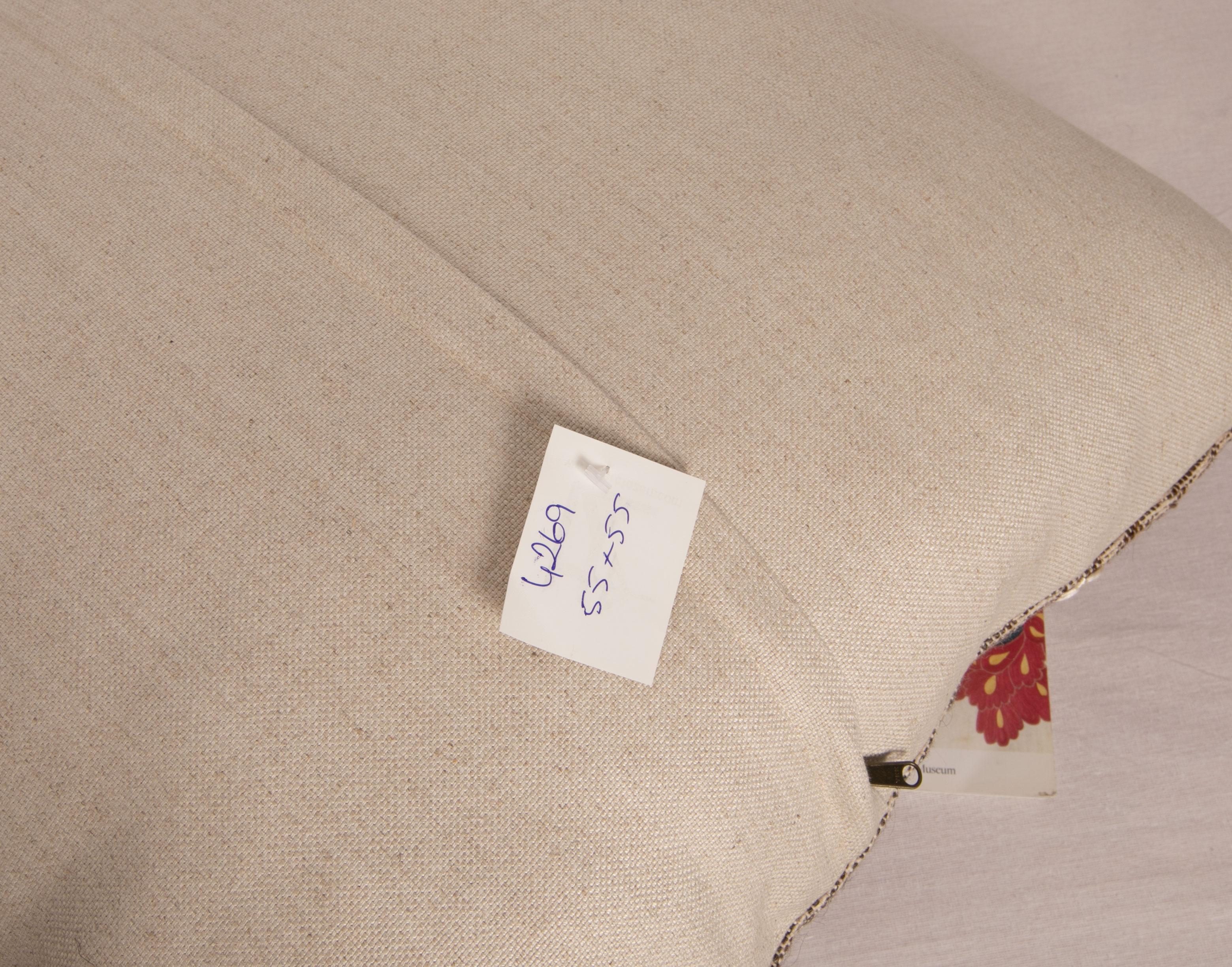 20ième siècle Étui à oreillers Kilim vintage d'Anatolie rustique fabriqué à partir d'un tissu en vente