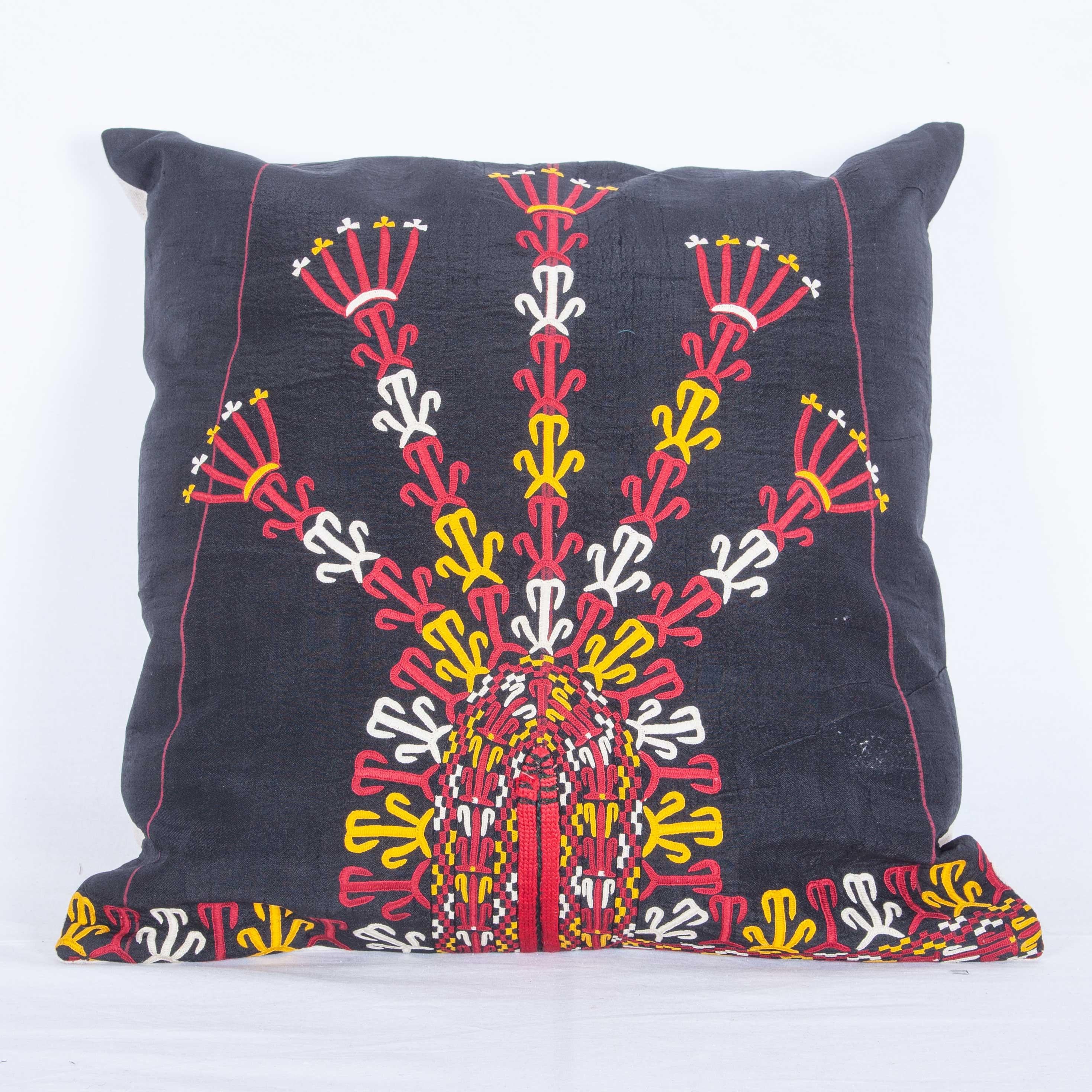 Pillow Cases Fashioned from a Turkmen Tekke Tribe Embroidered Silk Coat In Good Condition In Istanbul, TR