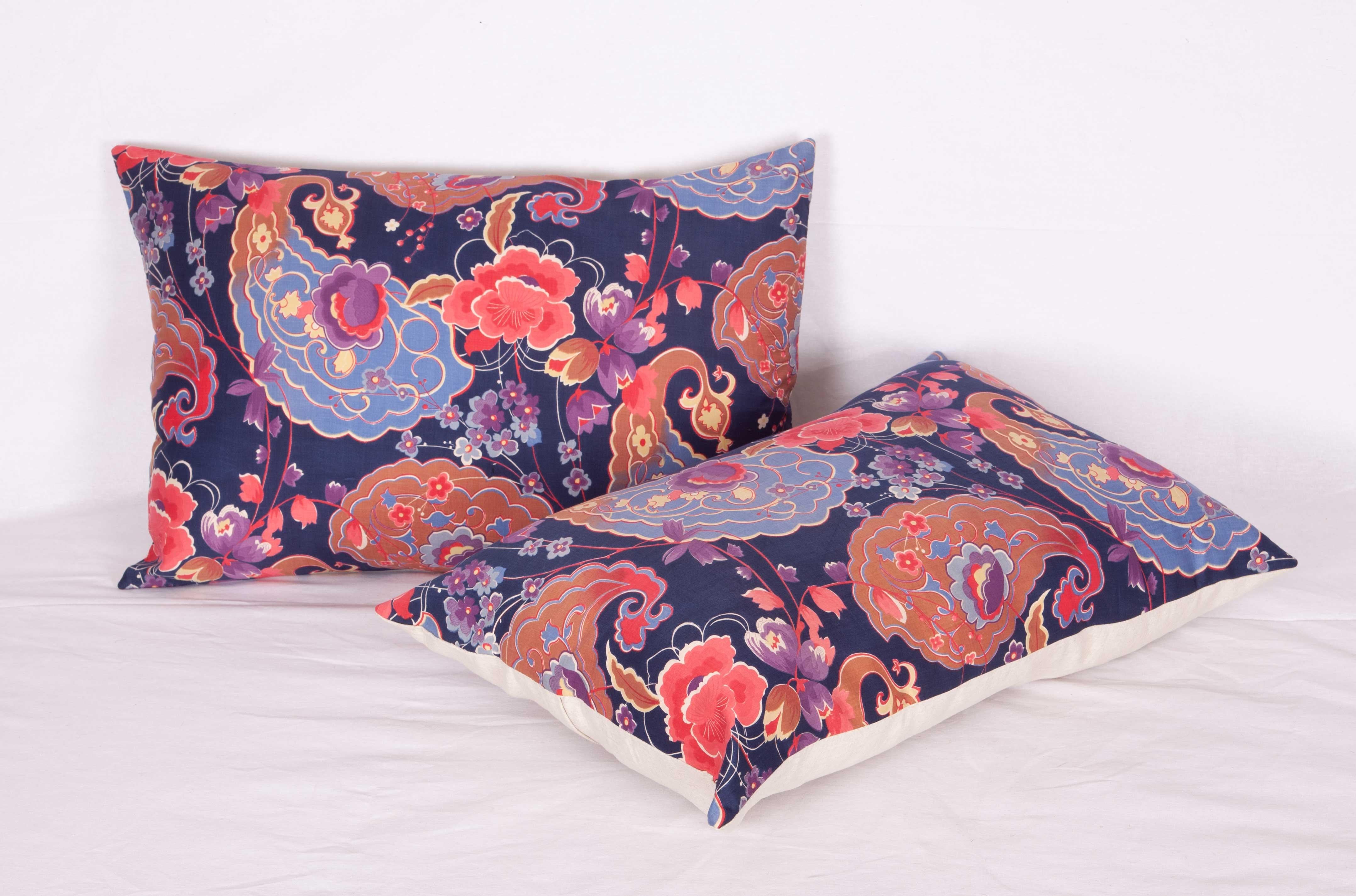 Pillow Cases Fashioned from Mid-20th Century Russian Printed Cotton In Good Condition In Istanbul, TR
