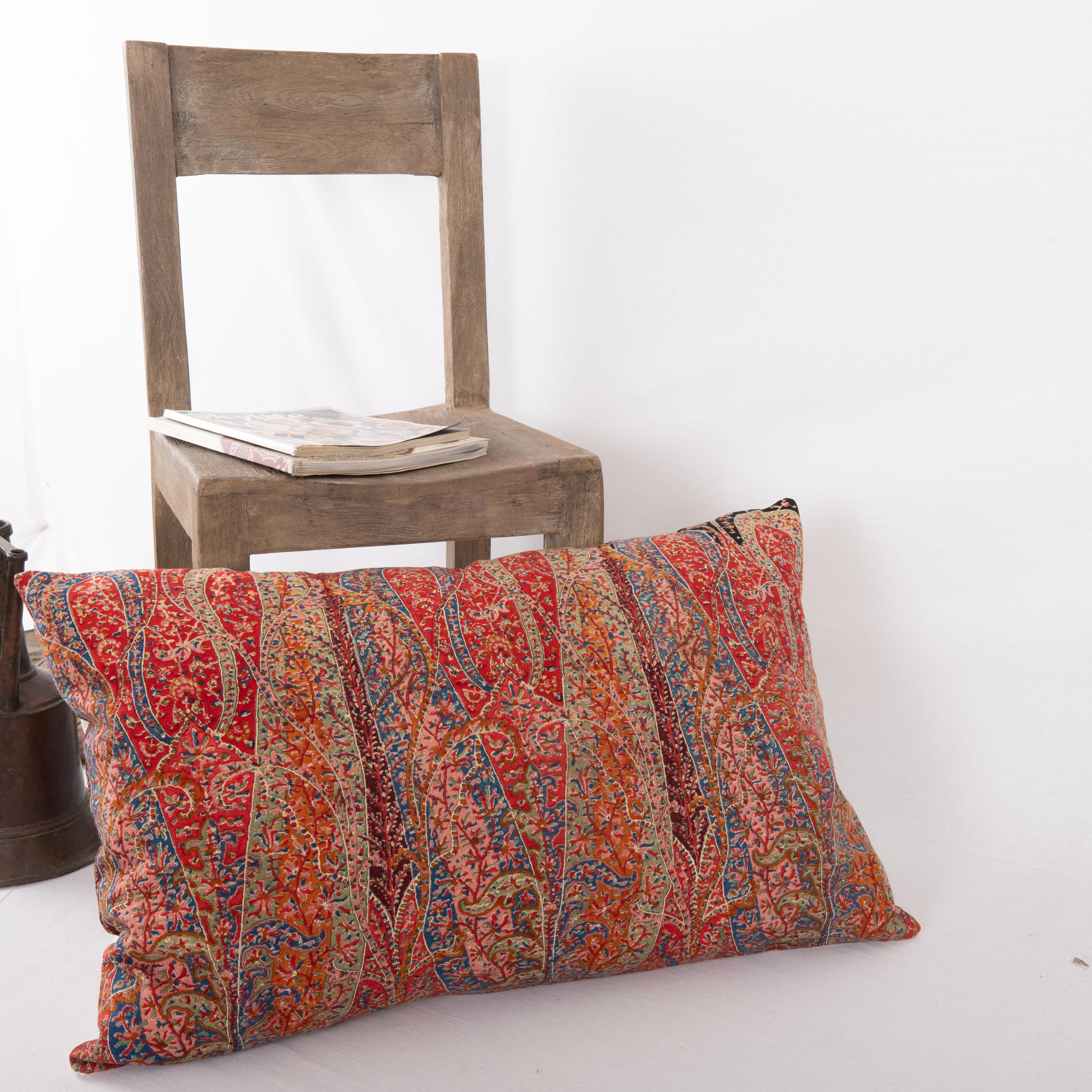 19th Century Pillow Cover Made from a an Antique Printed Scottish Paisley Shawl For Sale