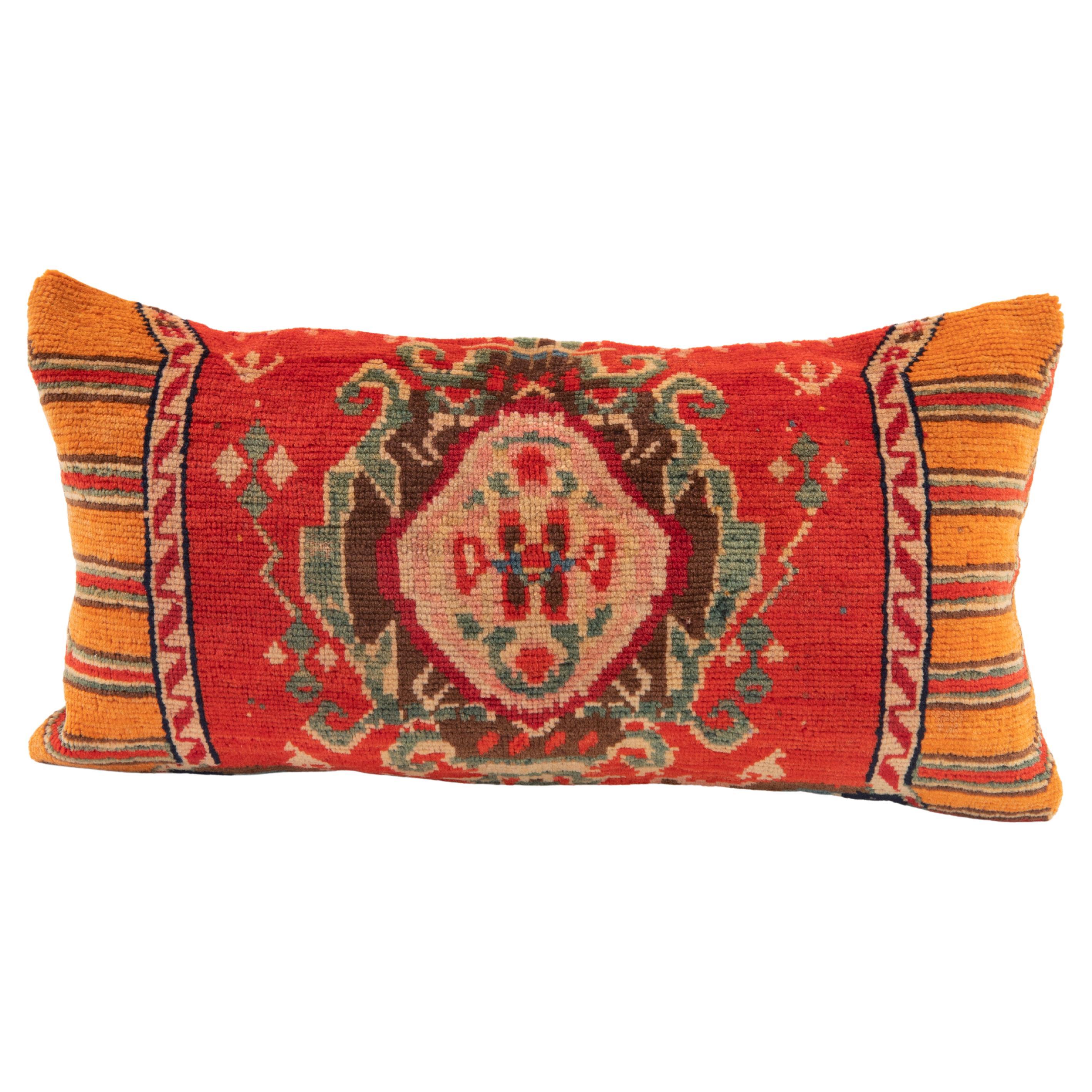 Couvercle d'oreiller fabriqué à partir d'un tapis caucasien Karabagh, fin du 19e / début du 20e siècle en vente