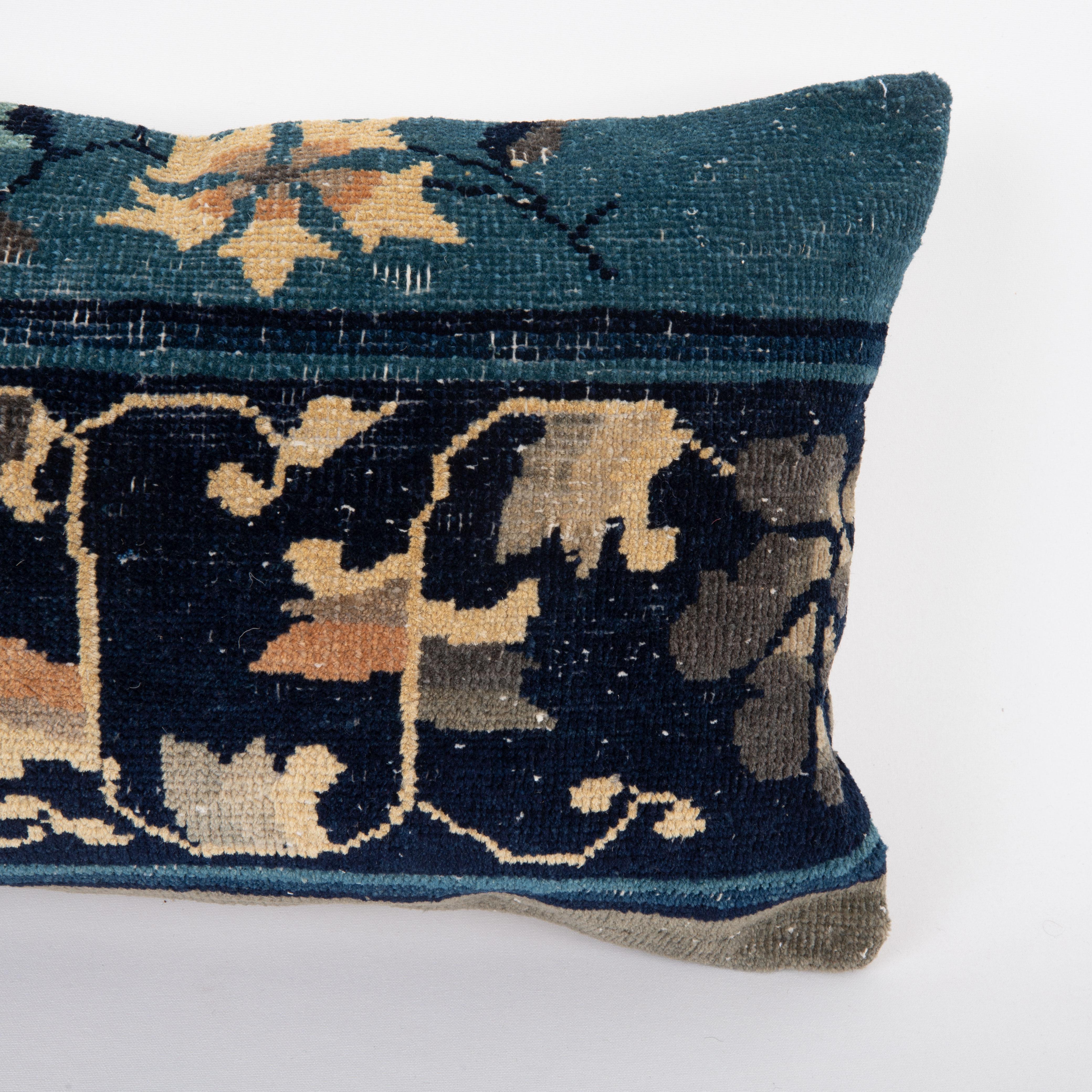 Pillow Cover Made from a Chinese Art Deco Rug, early 20th C. In Good Condition For Sale In Istanbul, TR