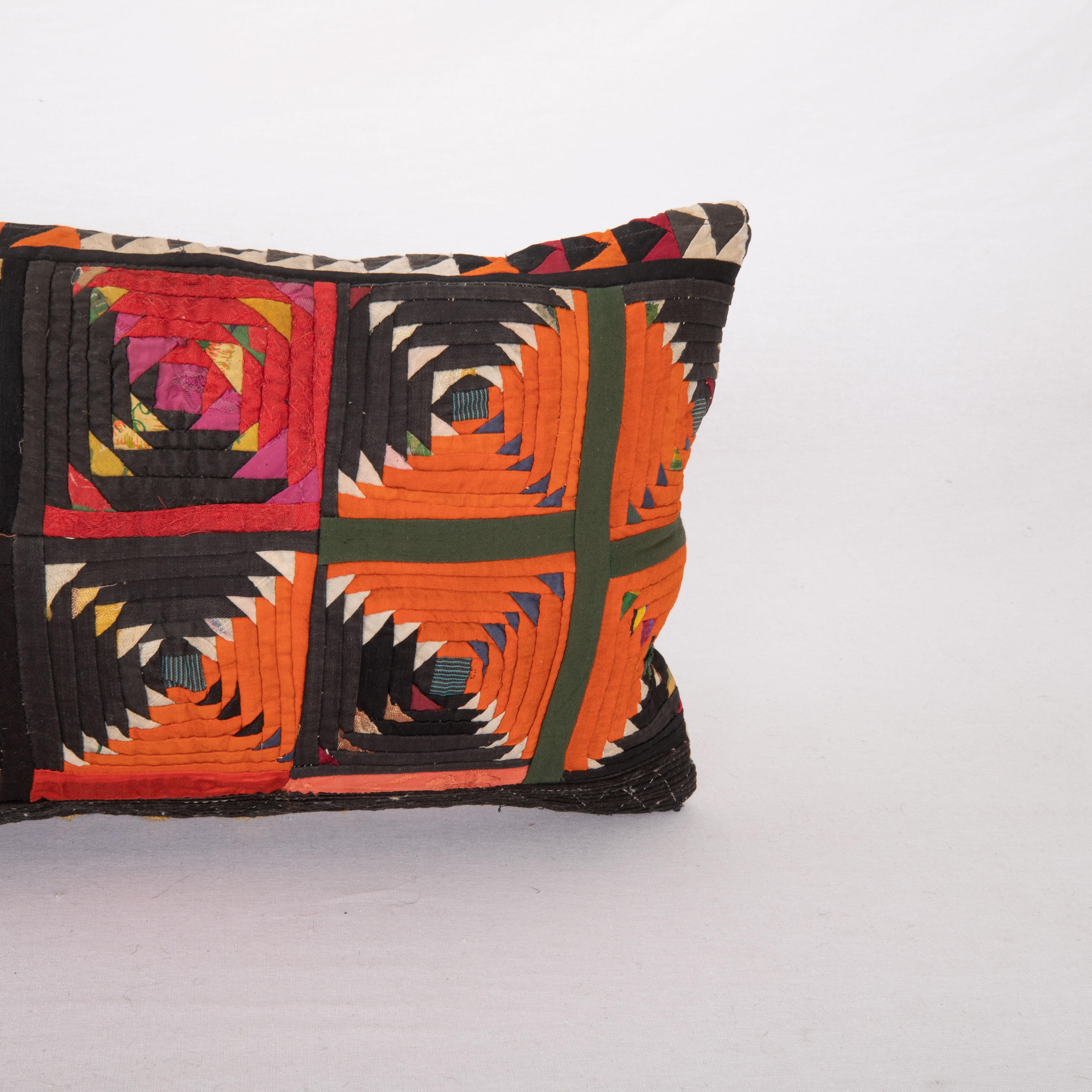 Kirghize Couvercle d'oreiller du milieu du 20e siècle, Kyrgyz Korak ( patchwork) en vente