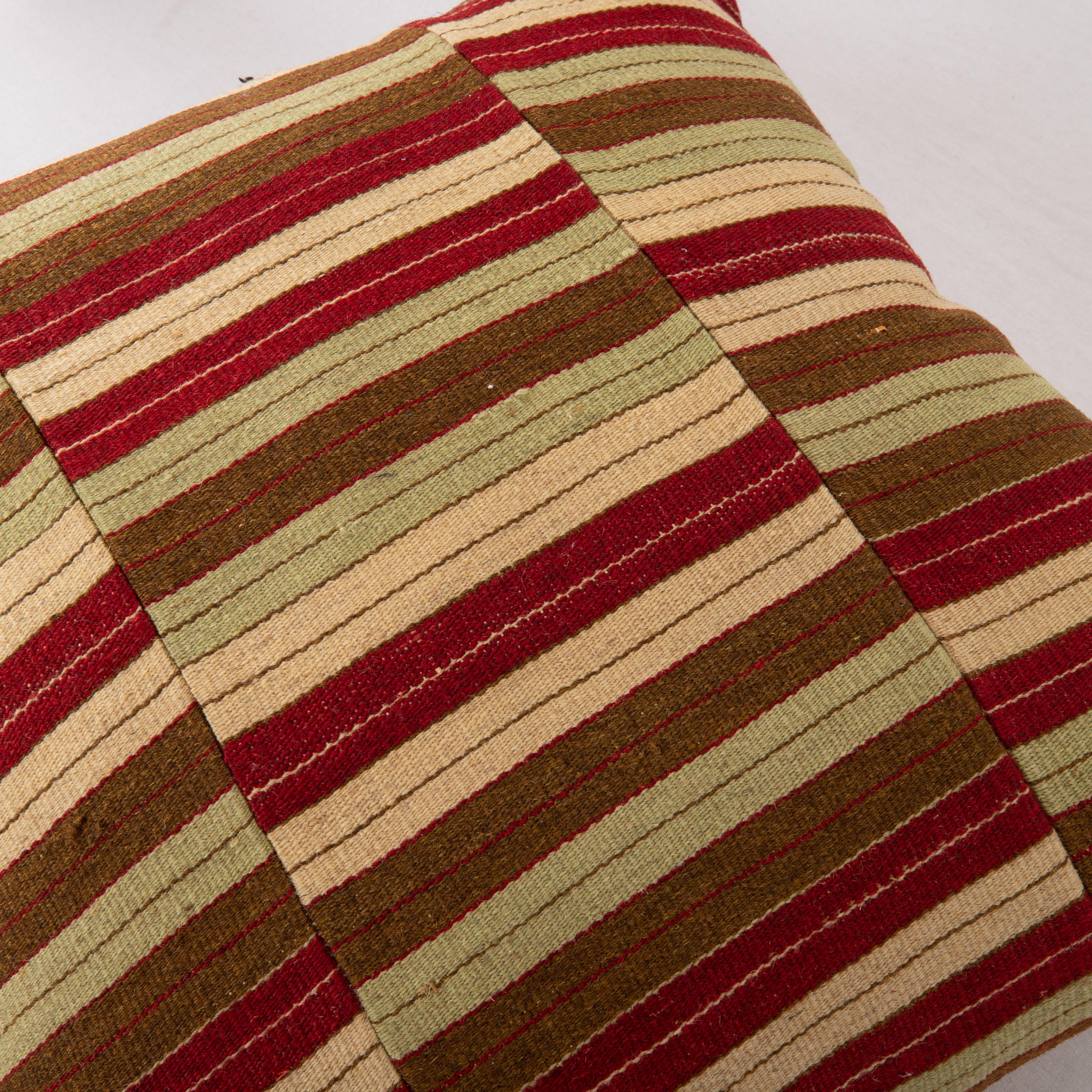 Pillow Cover Made from a Vintage Anatolian Kilim In Good Condition For Sale In Istanbul, TR