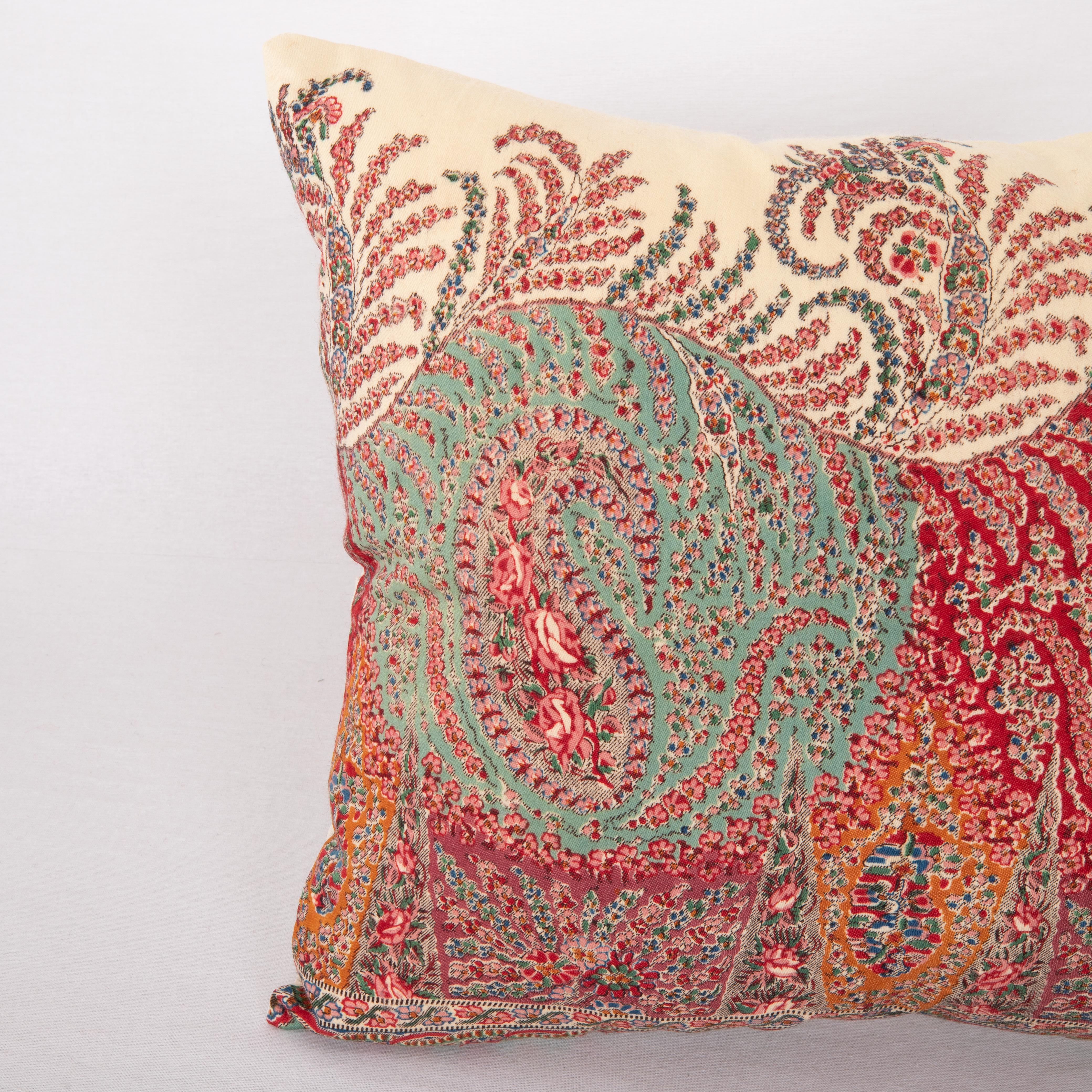 Late Victorian Pillow Cover Made from an English Printed Shawl, 19th C. For Sale
