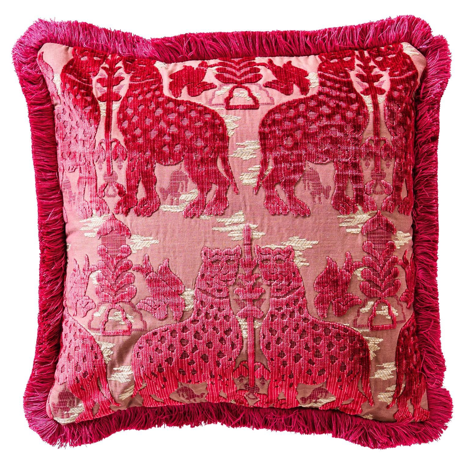 Pillow ”Fiere Rosso” by Luigi Bevilacqua in vendita