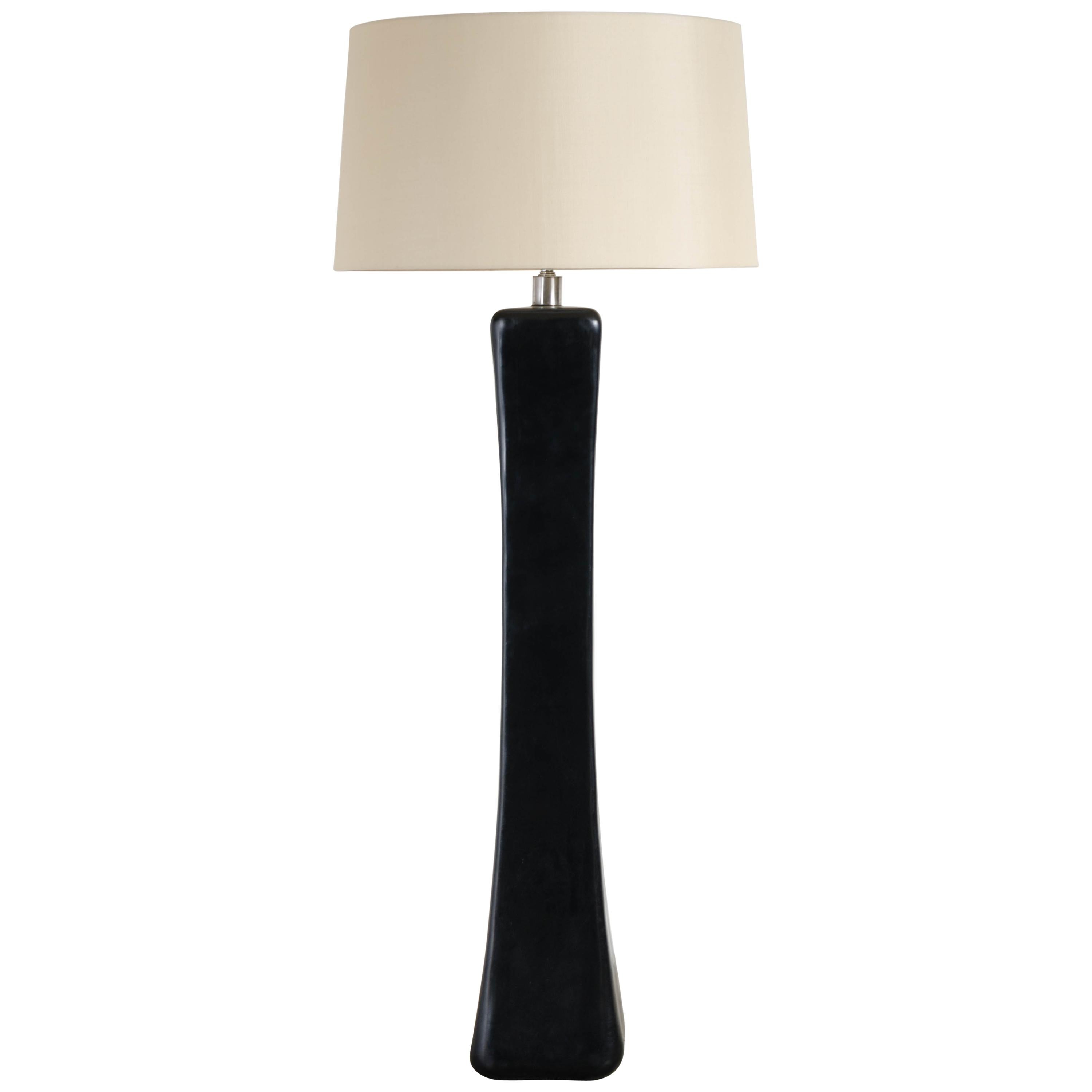 Lampadaire Coussin, Laque Noire de Robert Kuo, Fabriqué à la Main, Édition Limitée