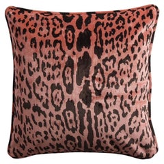 Pillow ”Leopardo” by Luigi Bevilacqua