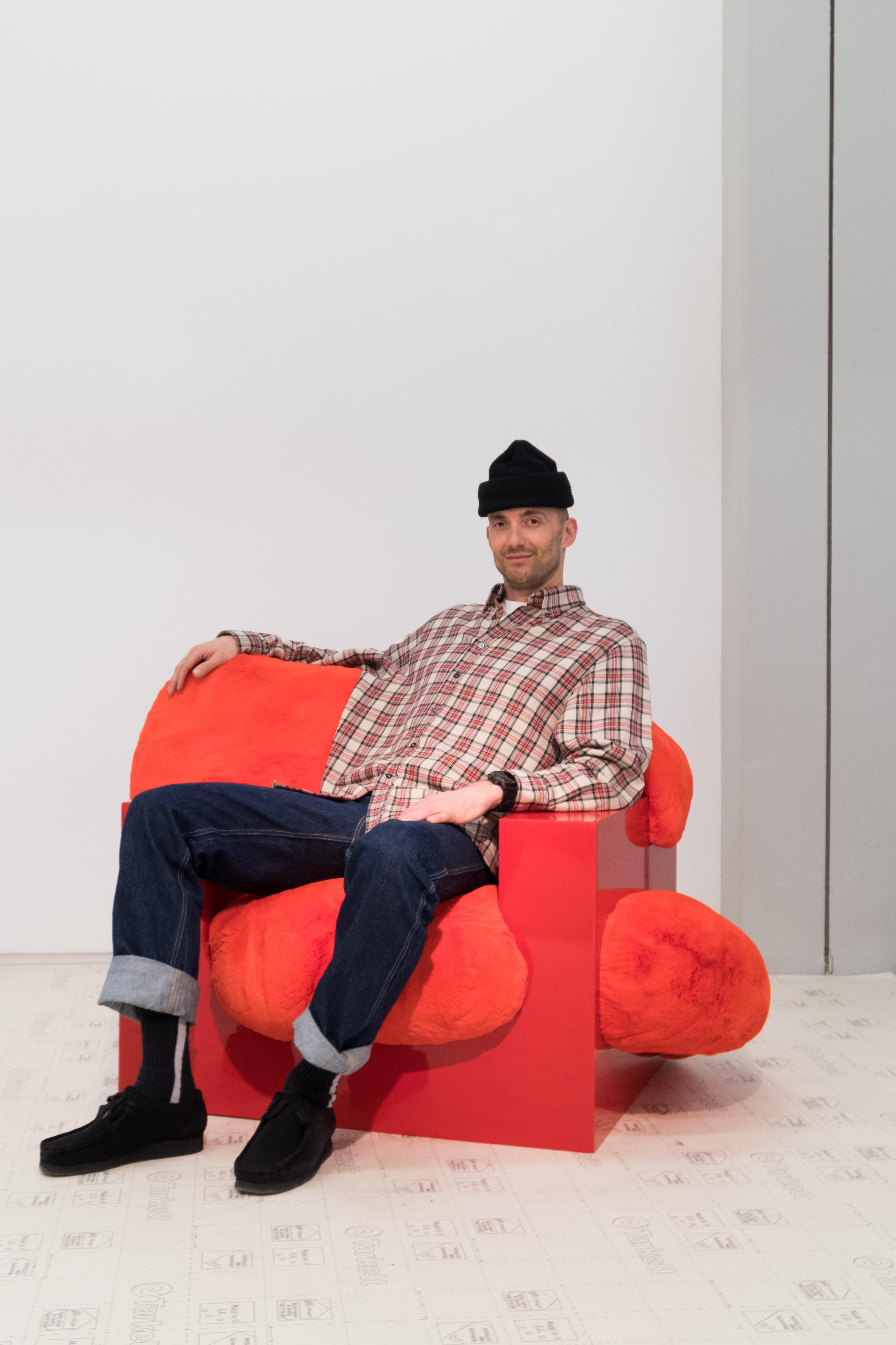 'Pillow Lounge Chair' in Red Lacquer and Faux Fur by Schimmel & Schweikle 10