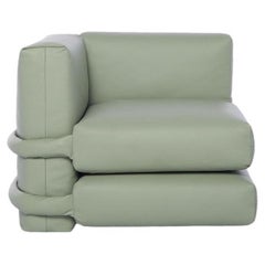 "Divano Pillow" di Muller Van Severen, angolo verde menta in pelle
