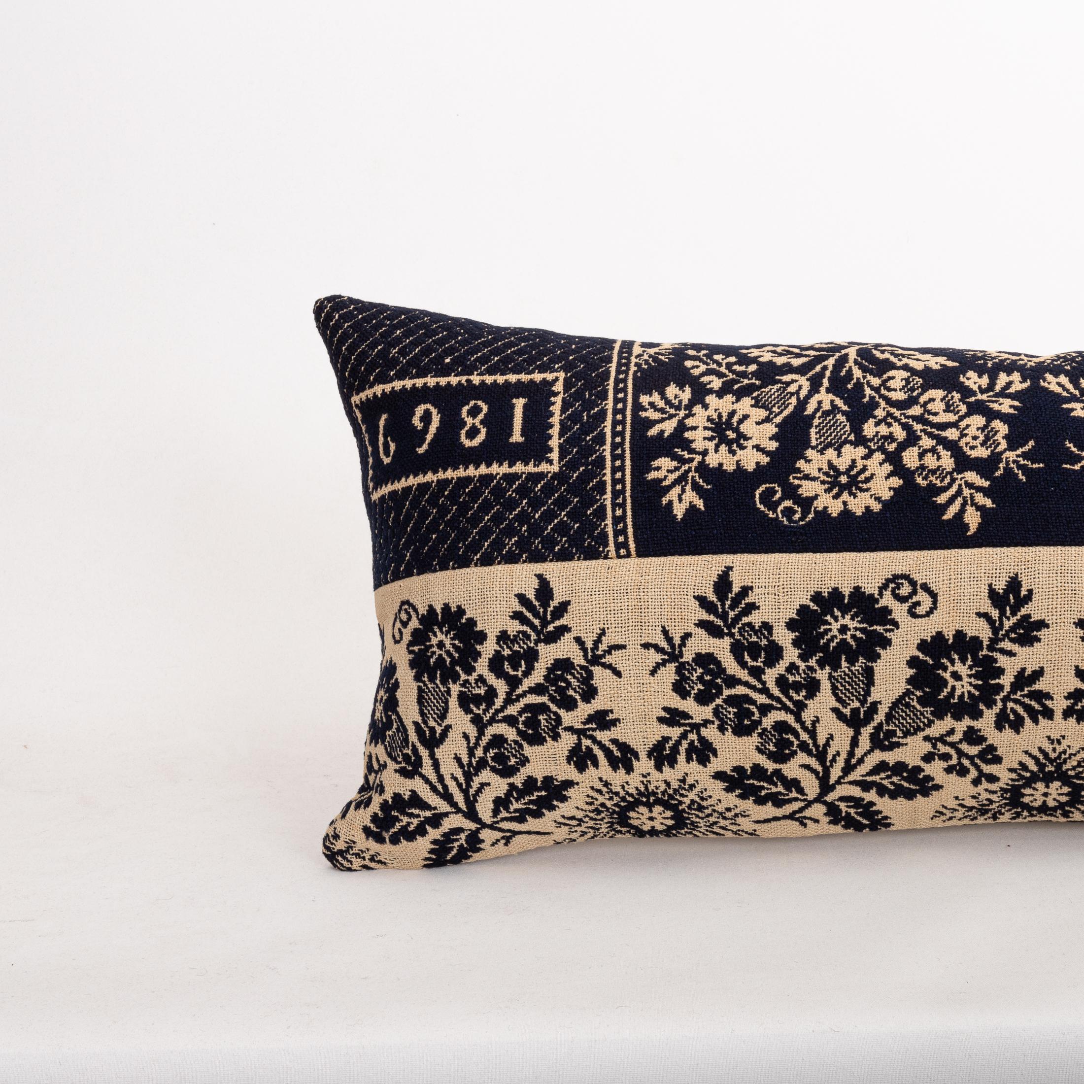 Funda de almohada hecha a partir de una colcha de lino americana del siglo XIX clásico estadounidense en venta