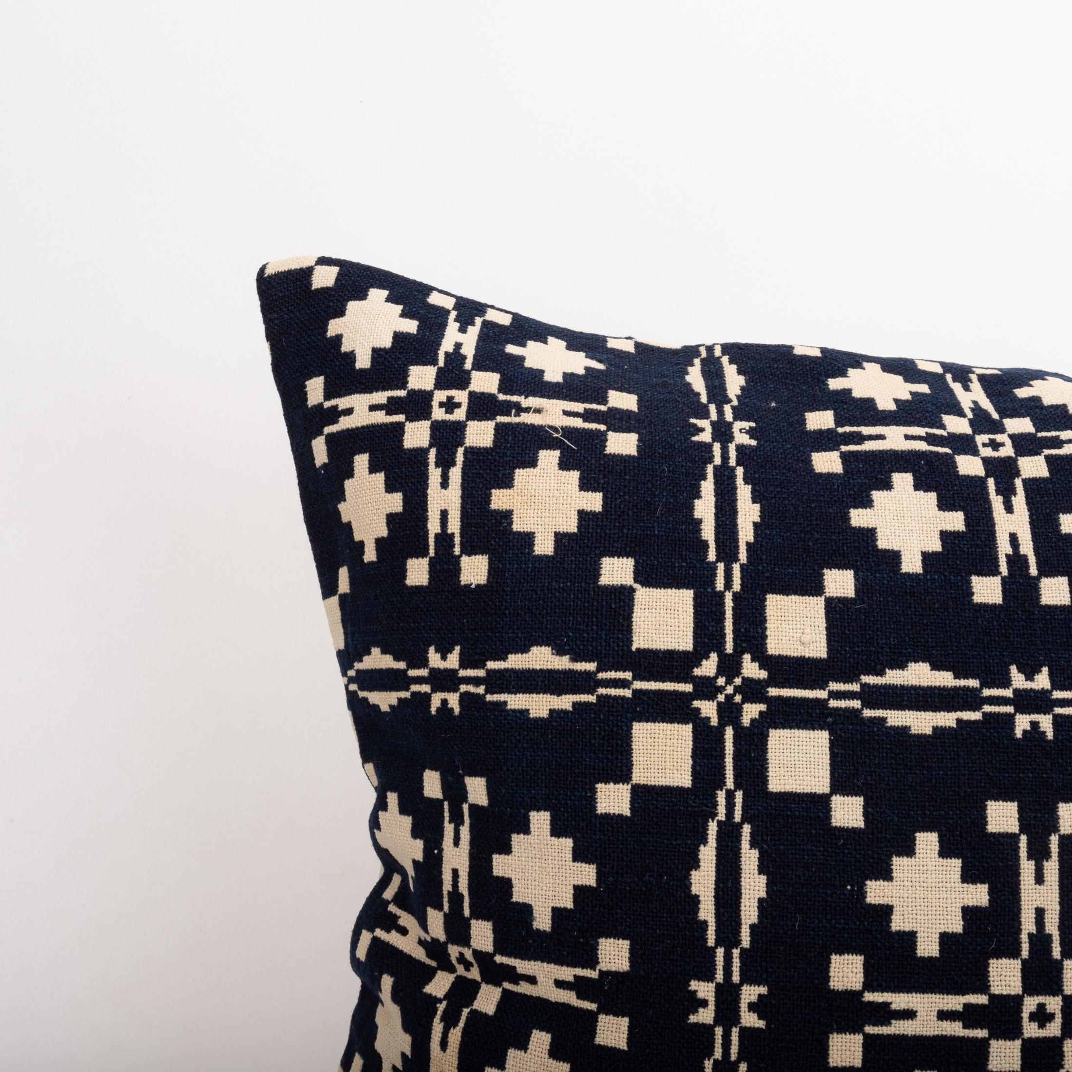 Funda de almohada hecha a partir de una colcha de lino americana del siglo XIX clásico estadounidense en venta
