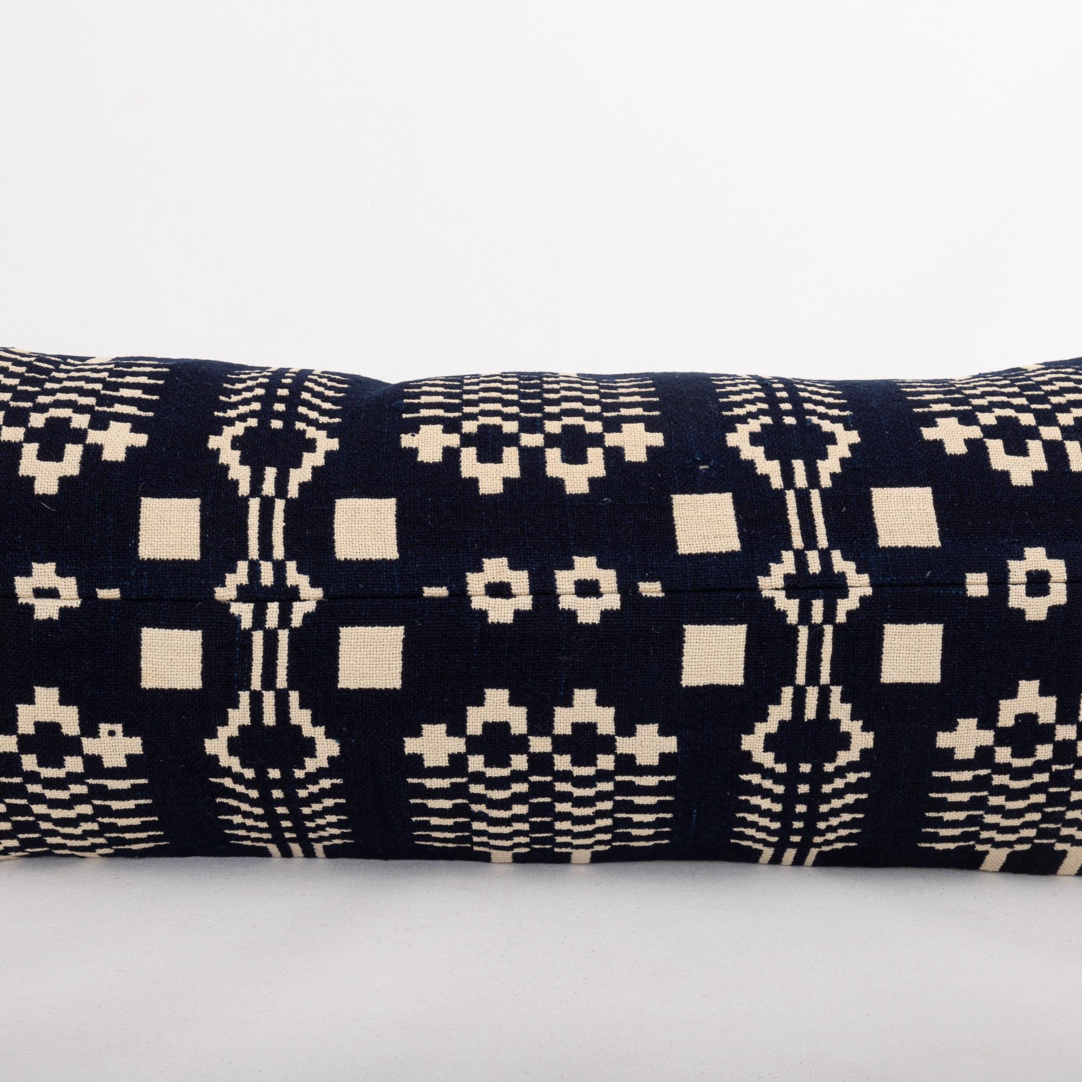 Funda de almohada hecha a partir de una colcha de lino americana del siglo XIX Estadounidense en venta