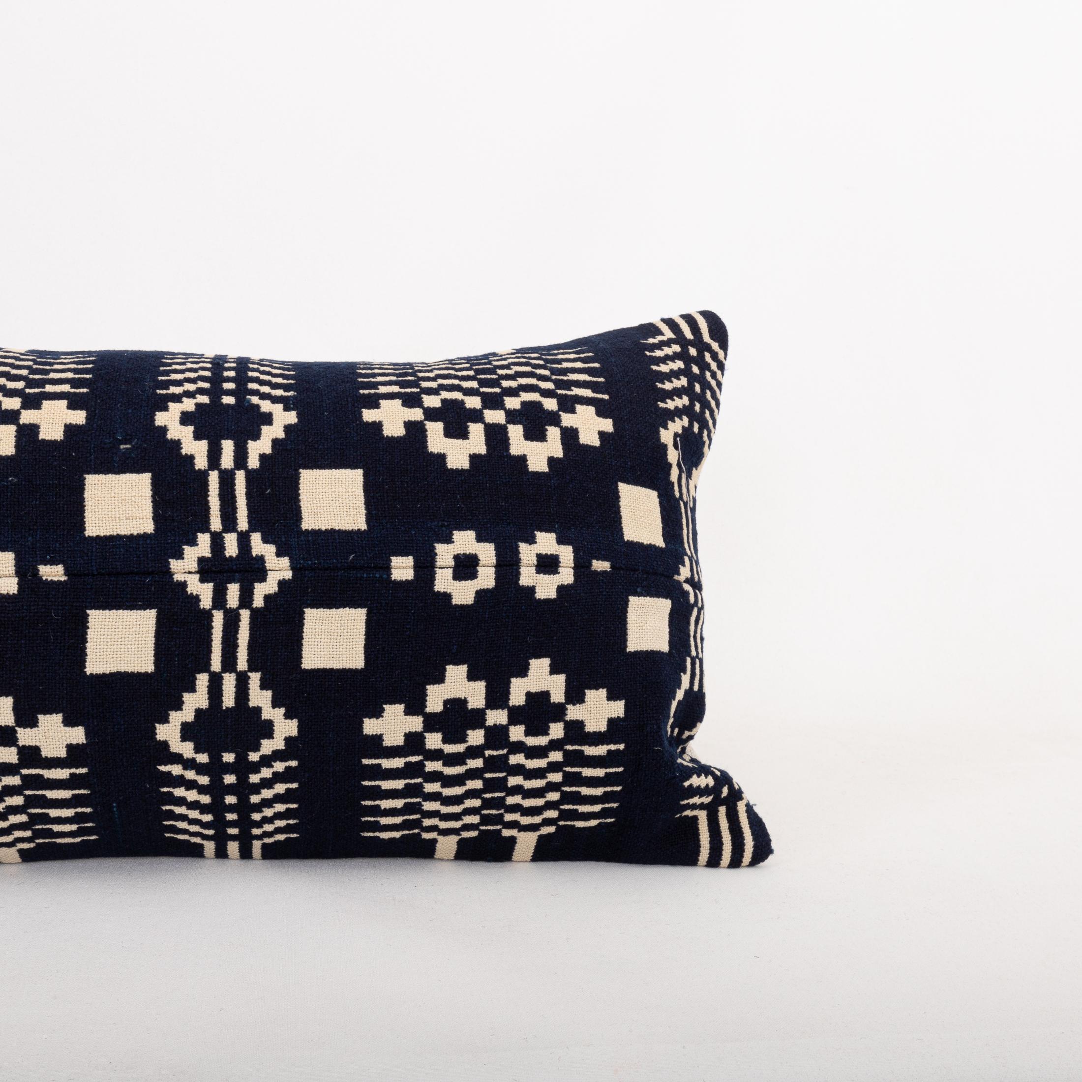 Funda de almohada hecha a partir de una colcha de lino americana del siglo XIX Tejido en venta