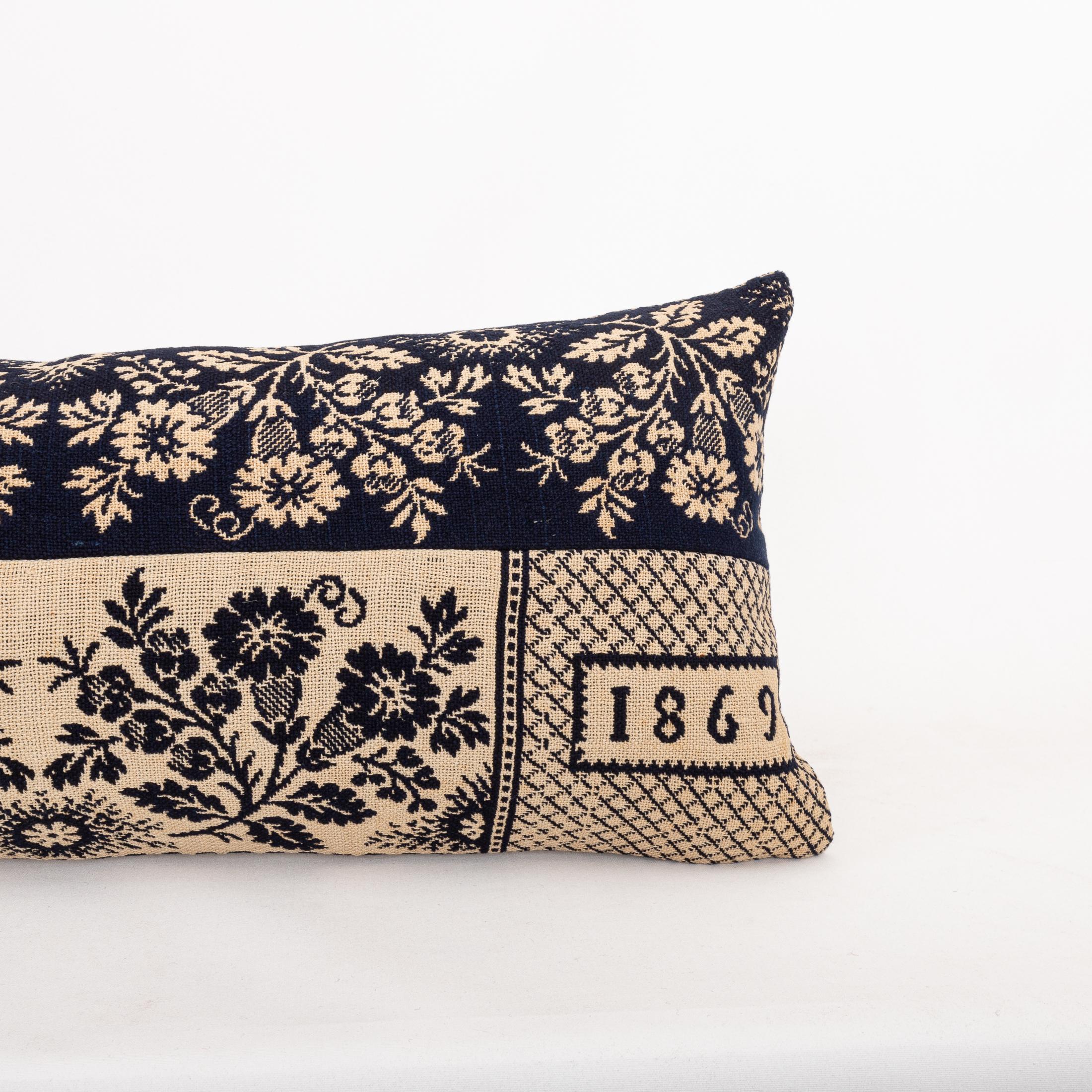 Funda de almohada hecha a partir de una colcha de lino americana del siglo XIX Tejido en venta