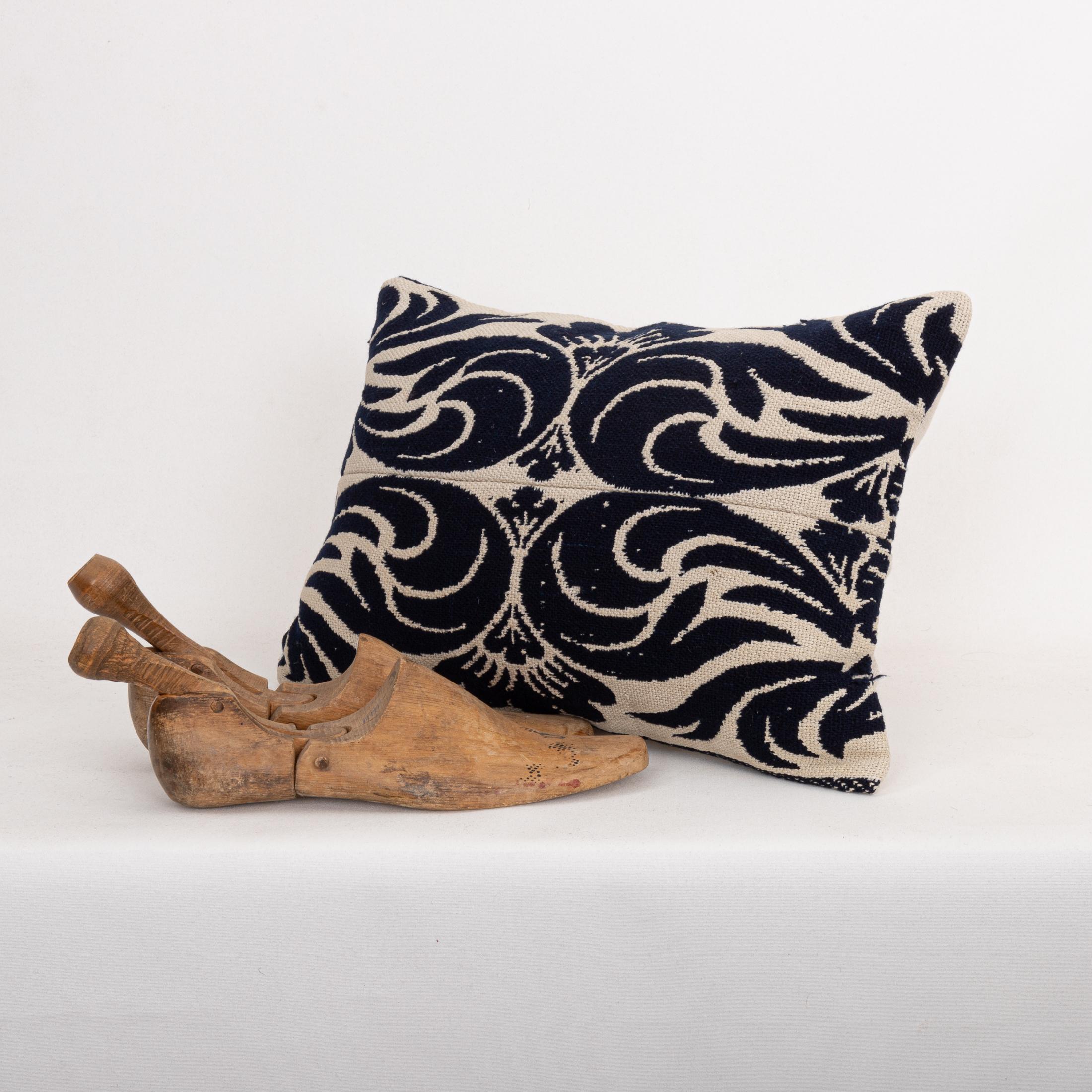 Funda de almohada hecha a partir de una colcha de lino americana del siglo XIX Lino en venta