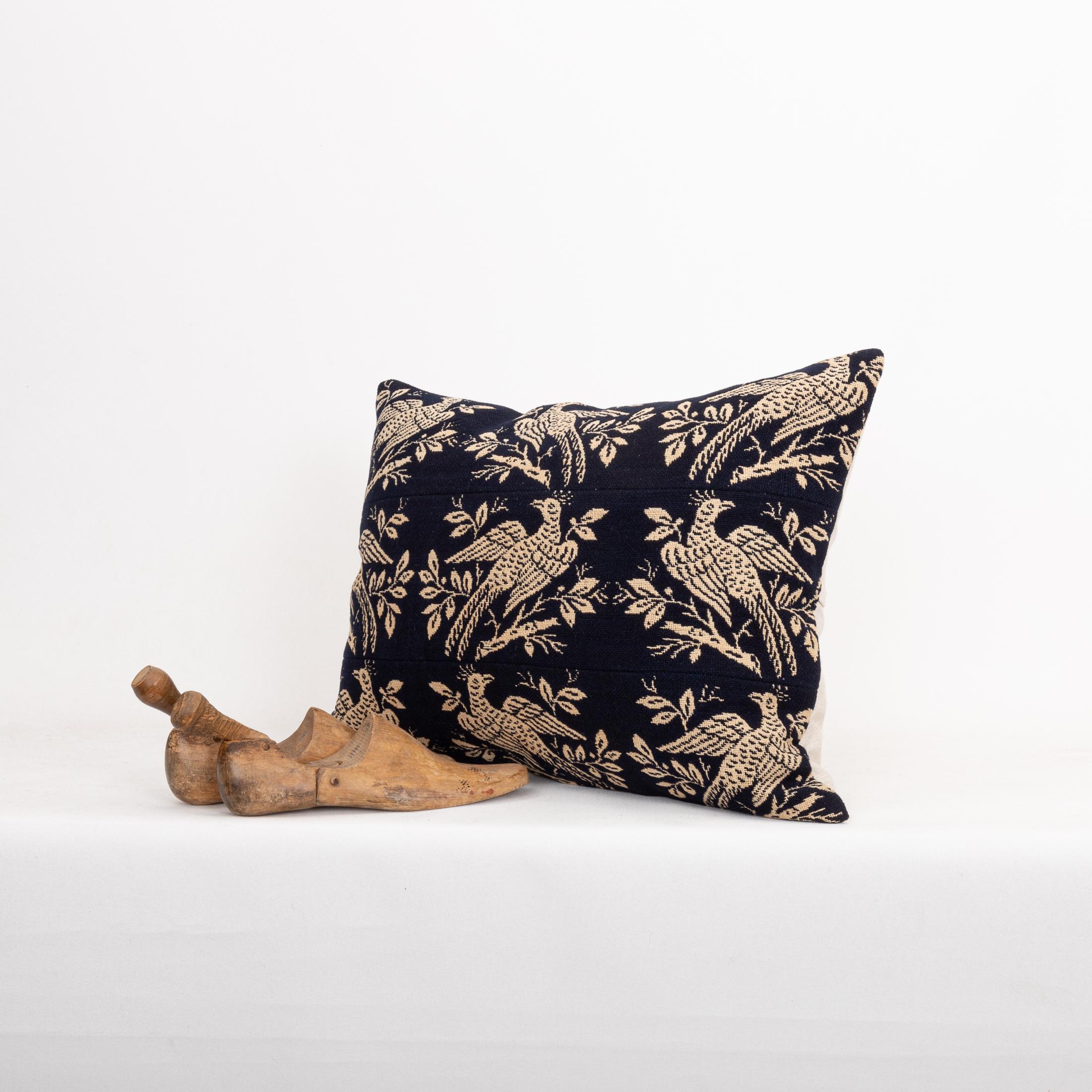 Funda de almohada hecha a partir de una colcha de lino americana del siglo XIX Lino en venta