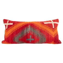 Funda de almohada hecha con un tejido navajo del siglo XX
