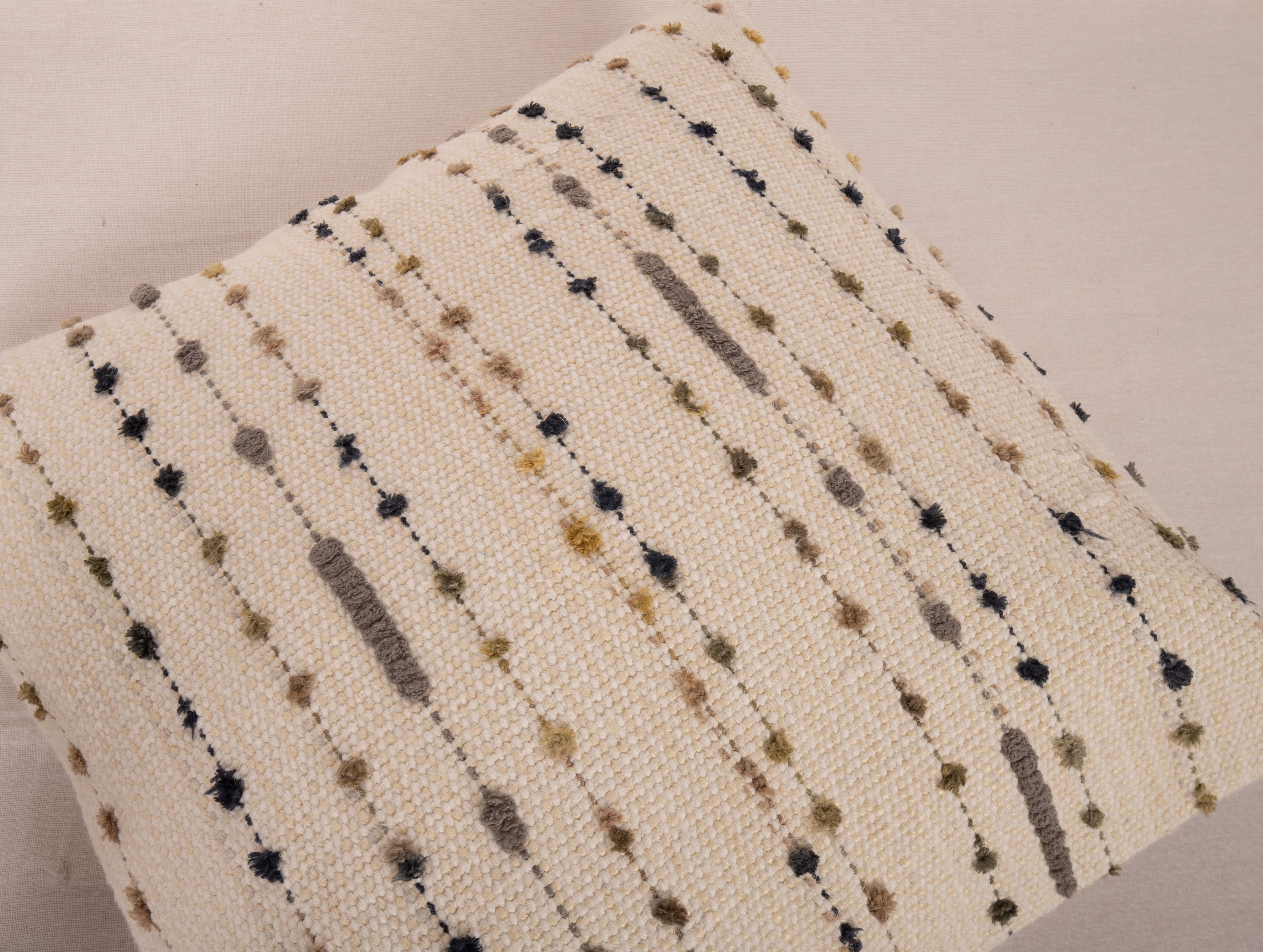 Federa realizzata con un kilim contemporaneo in cotone In condizioni buone in vendita a Istanbul, TR