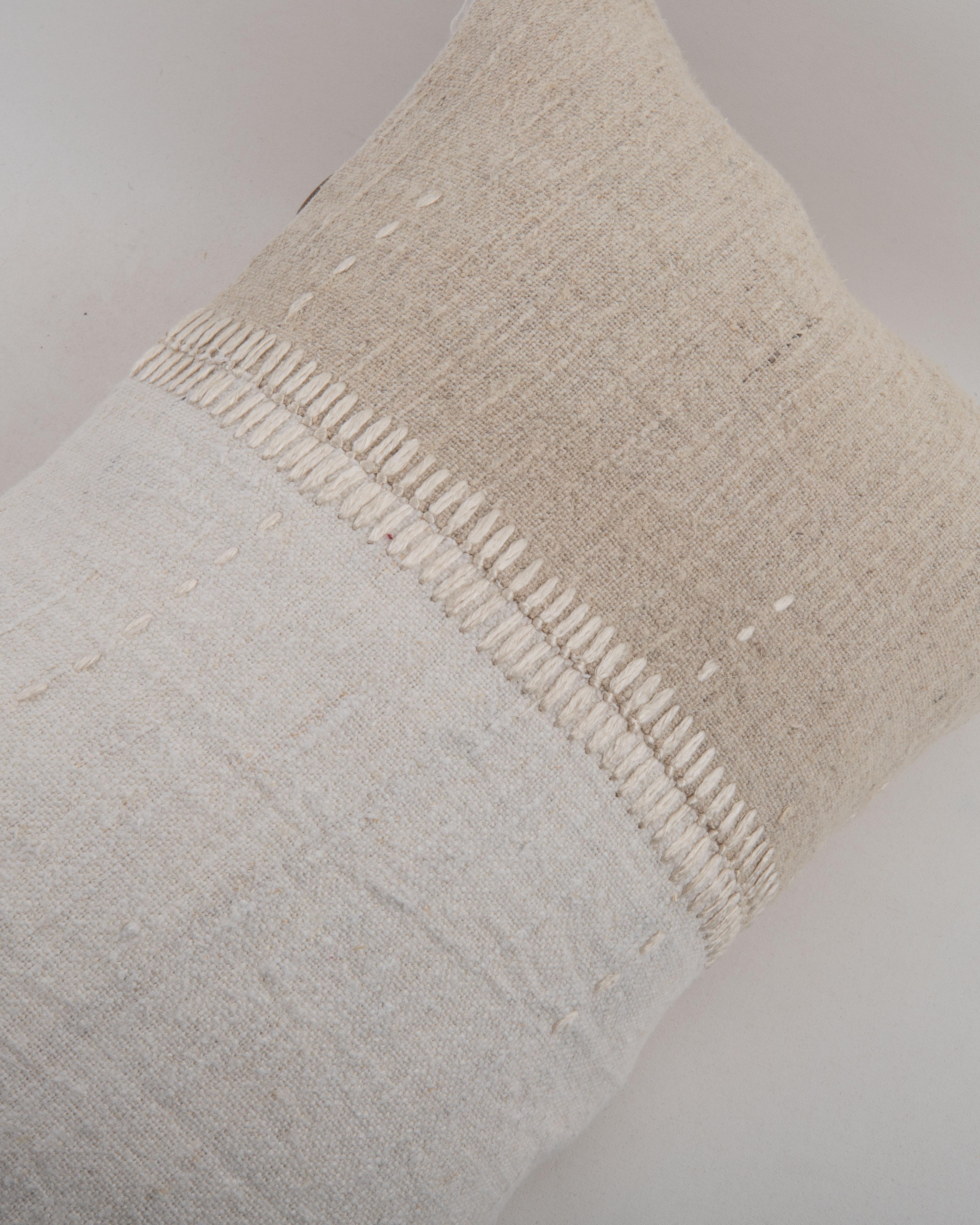 20th Century Pillowcase Made from a Contemporary Hemp Weaving For Sale