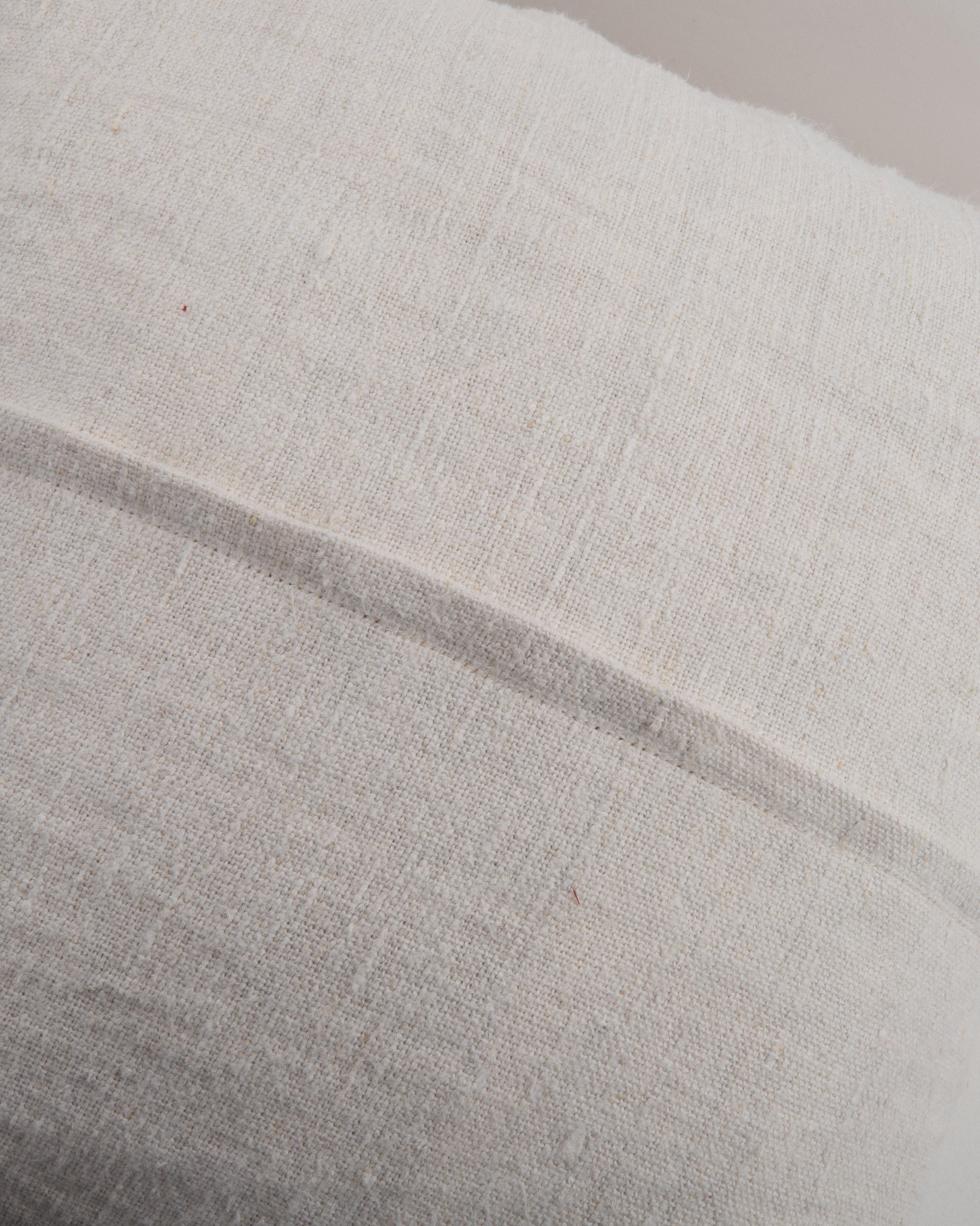 20th Century Pillowcase Made from a Contemporary Hemp Weaving For Sale