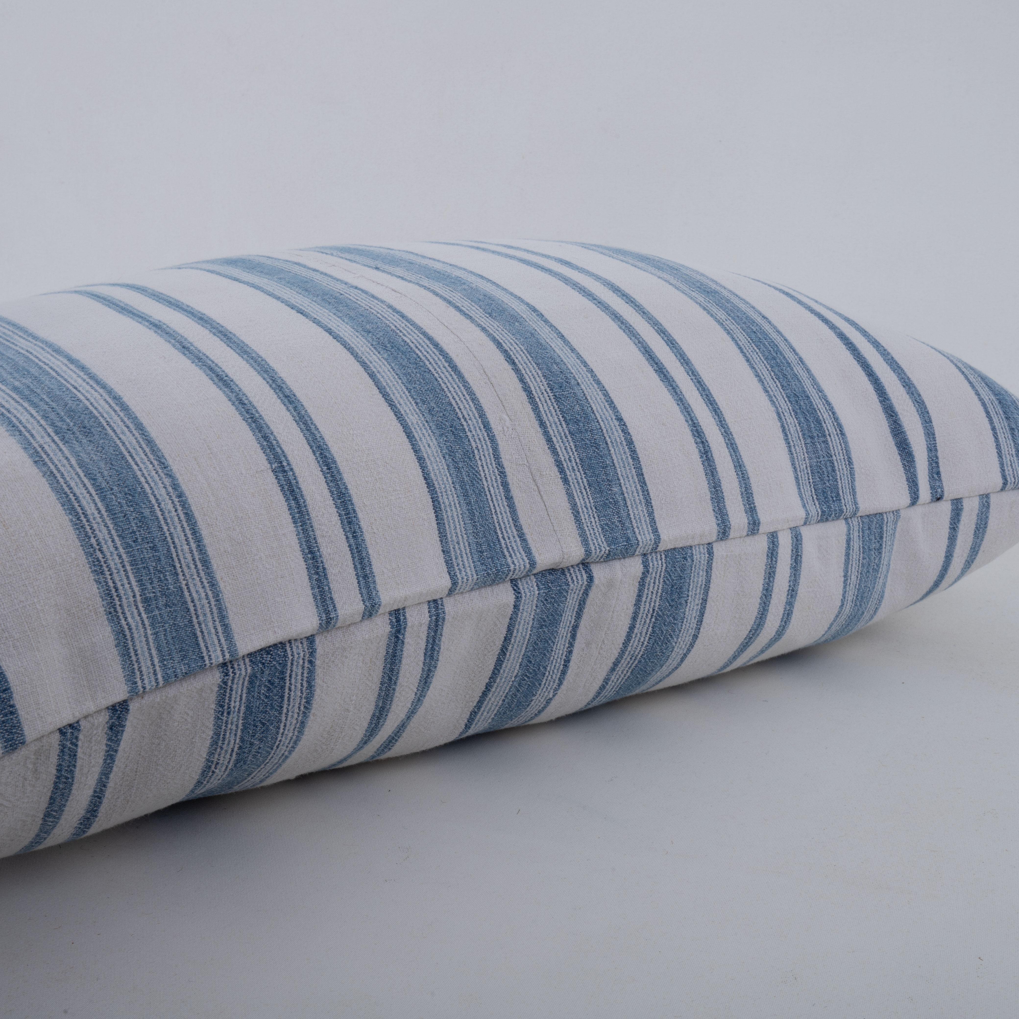 20ième siècle Coussin rustique vintage en coton d'Anatolie tissé en vente