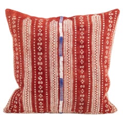 Kissenbezug aus einer rustikalen anatolischen Vintage-Schürze