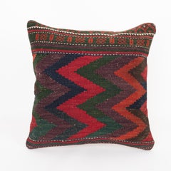 Federa realizzata con un antico kilim afghano Baluch