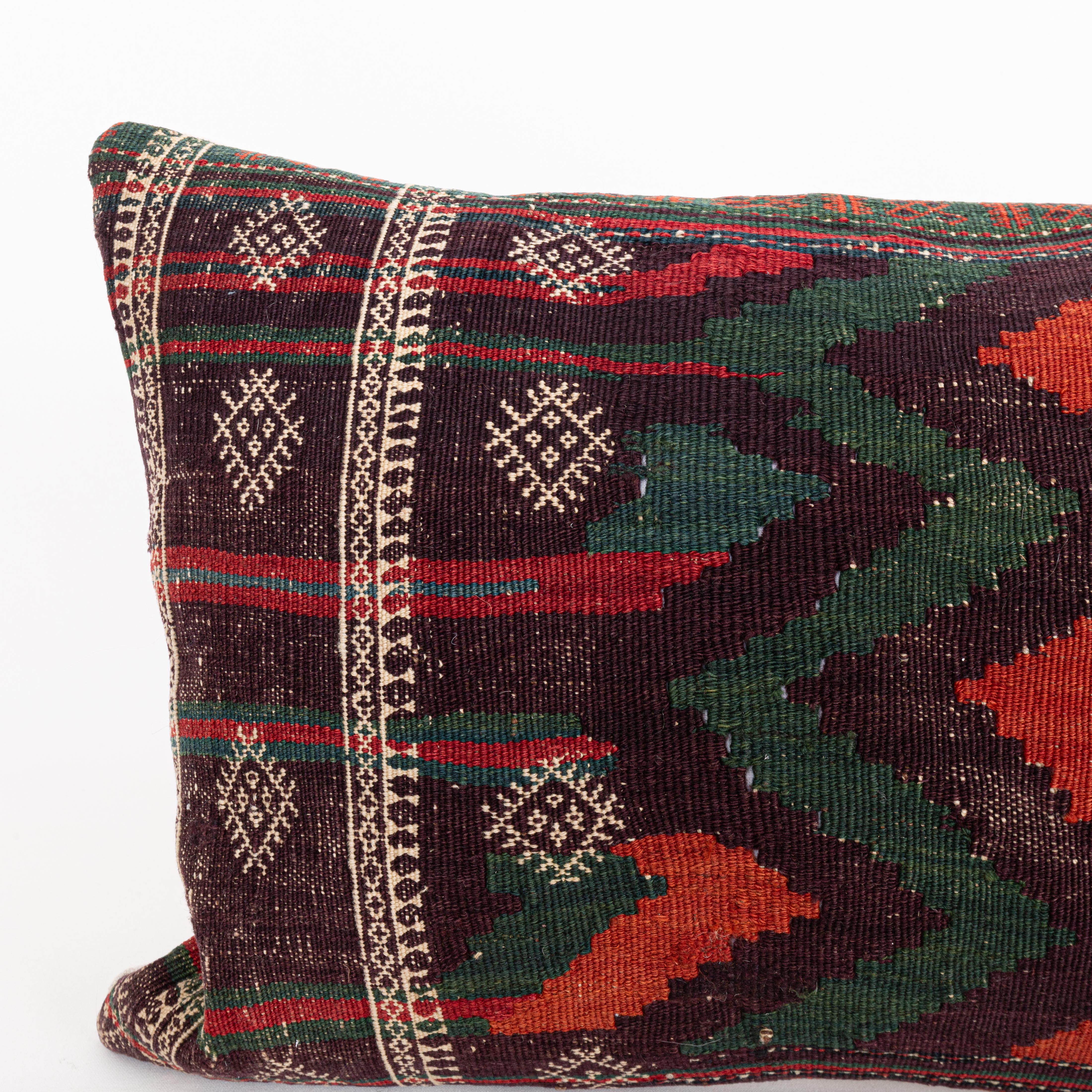 Tissé à la main Coussin d'oreiller baluchon afghan ancien Kilim en vente