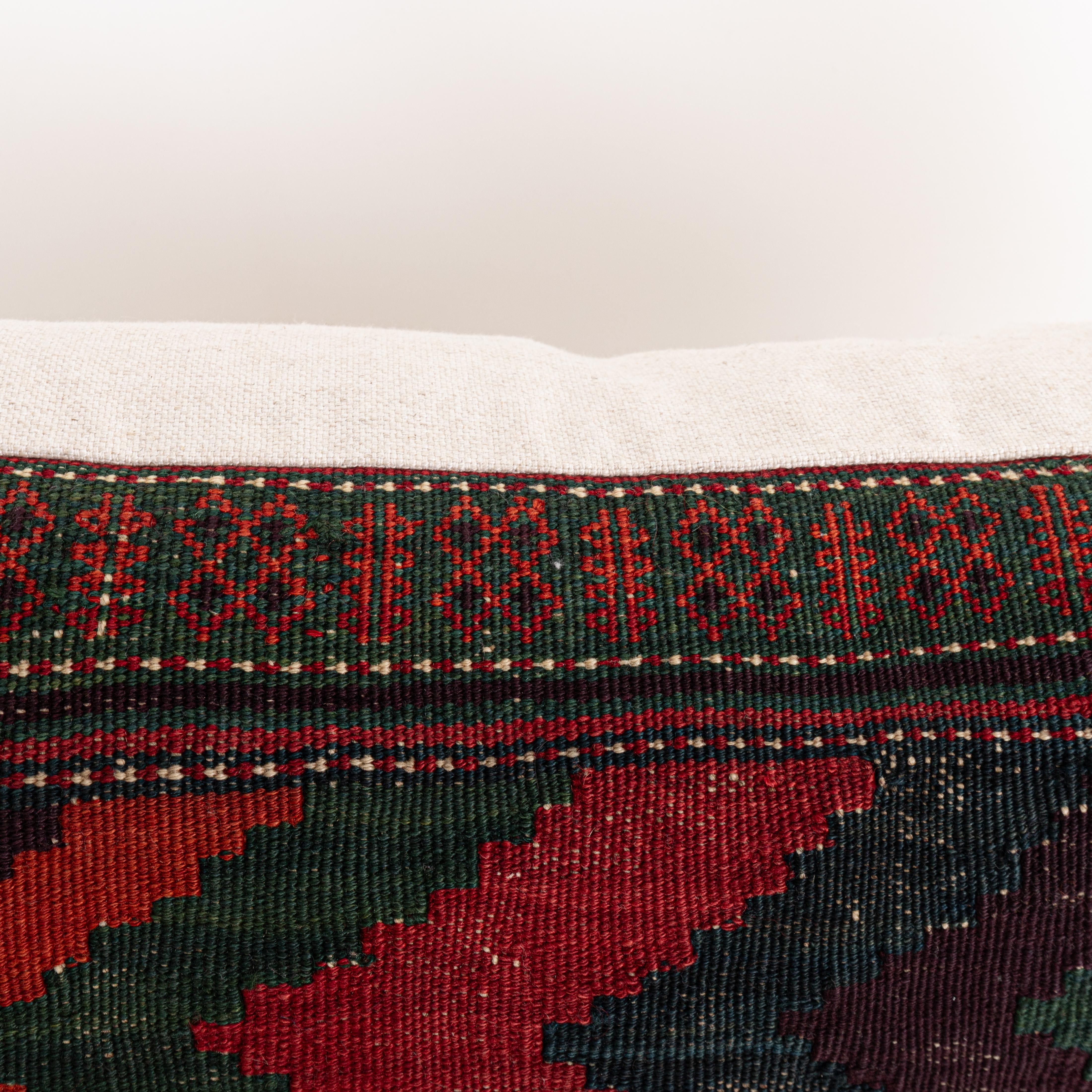 20ième siècle Coussin d'oreiller baluchon afghan ancien Kilim en vente