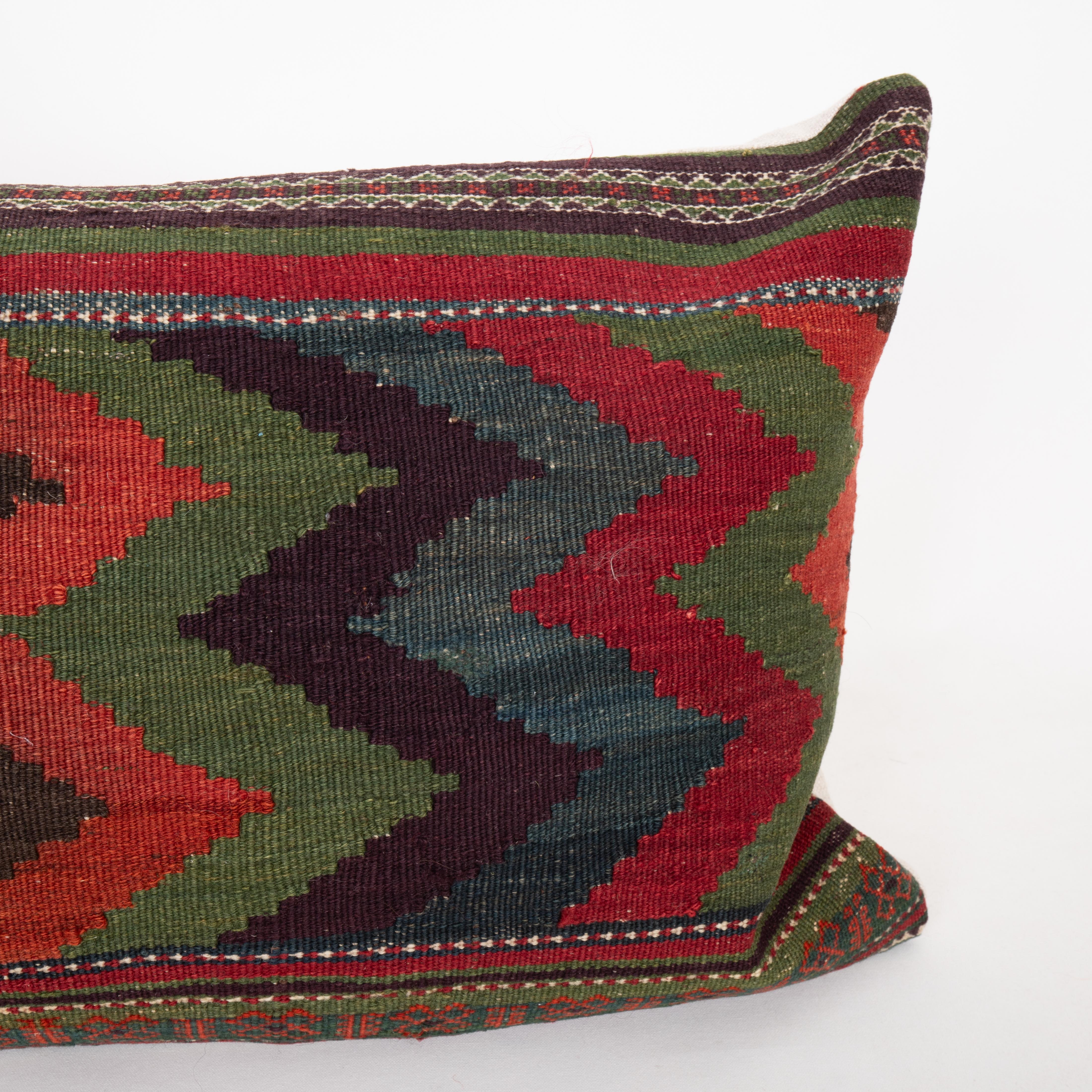 20ième siècle Coussin d'oreiller baluchon afghan ancien Kilim en vente