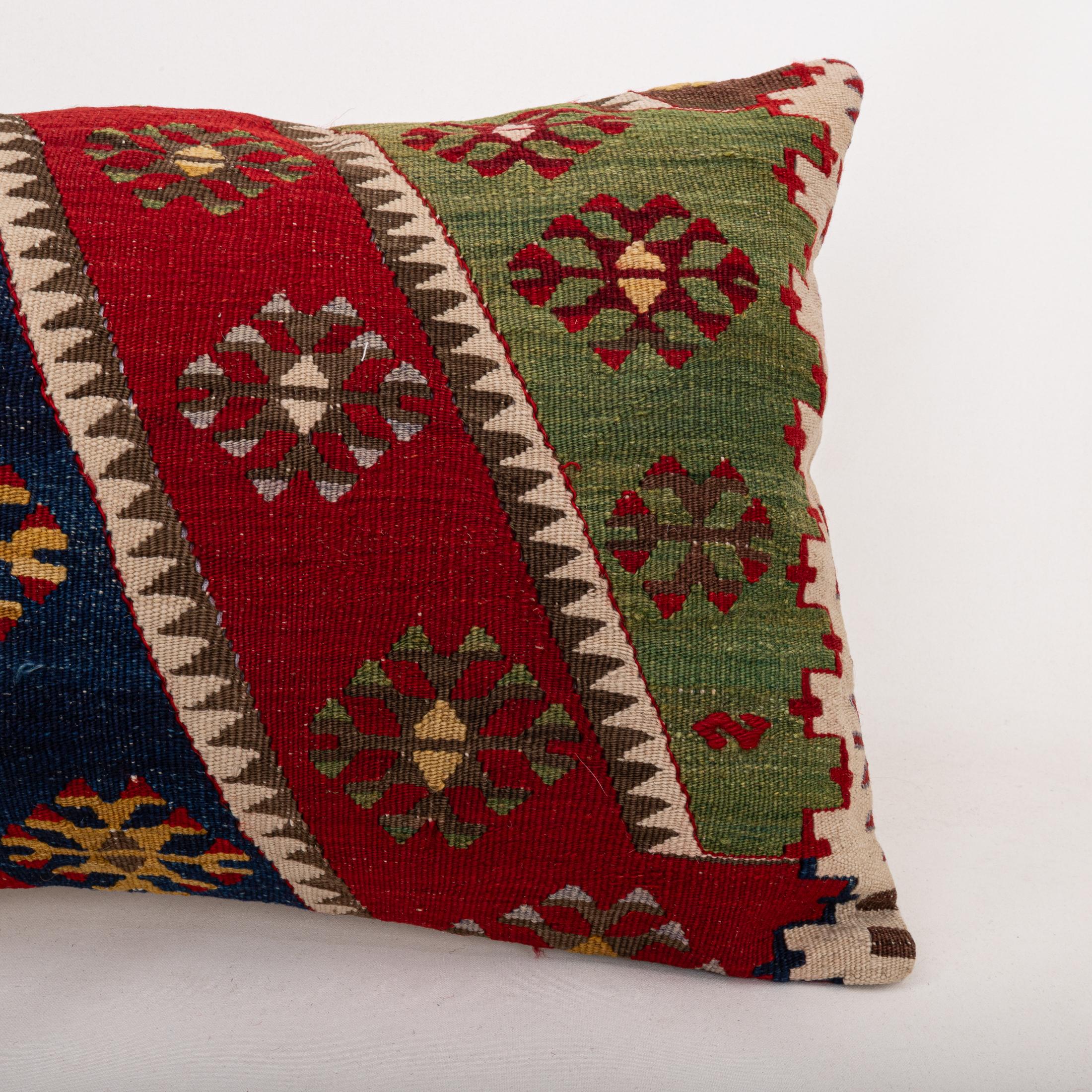 Turco Federa ricavata da un antico kilim anatolico, inizio XX secolo. in vendita