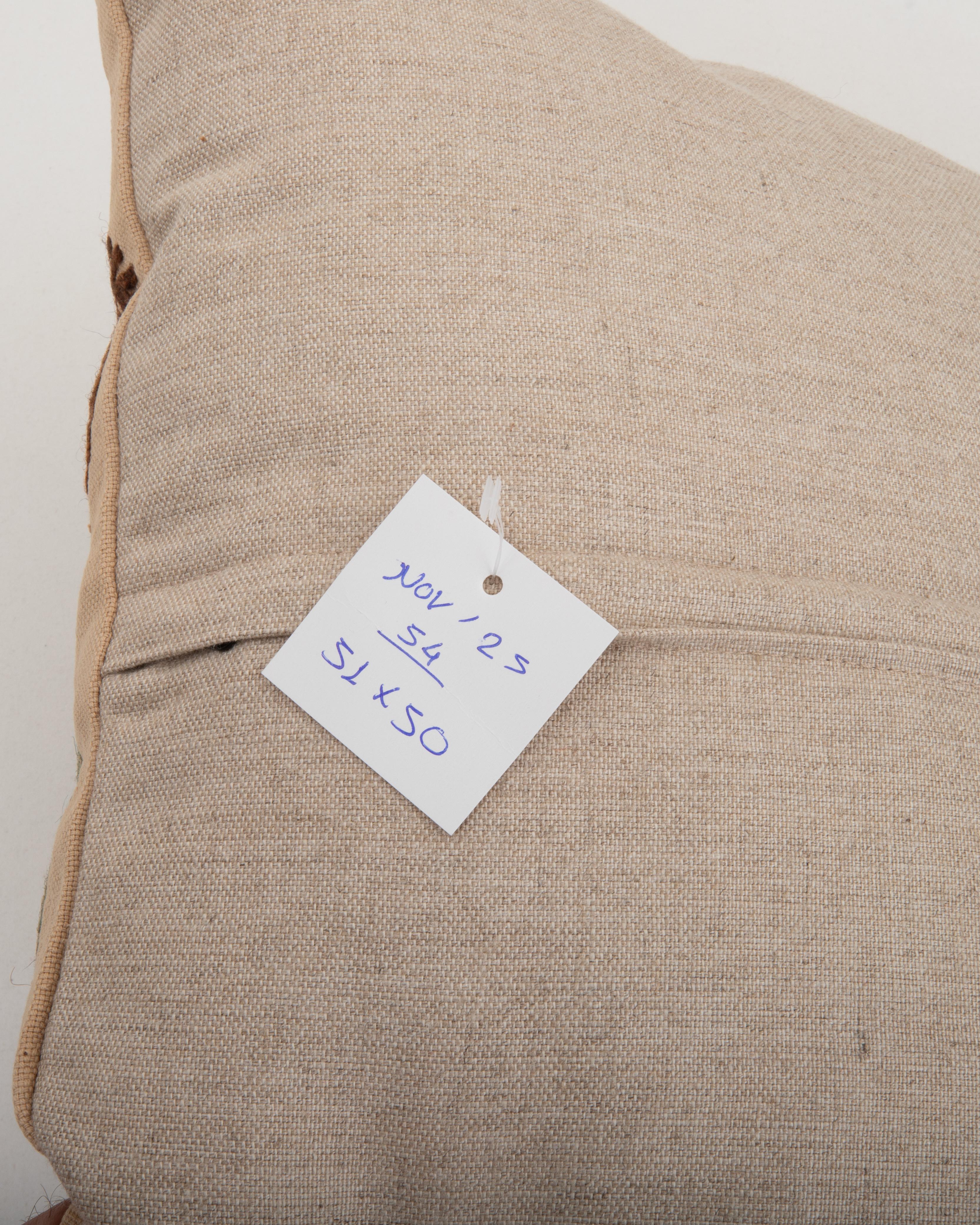 XX secolo Federa realizzata con un antico ricamo Crewel, Inghilterra in vendita