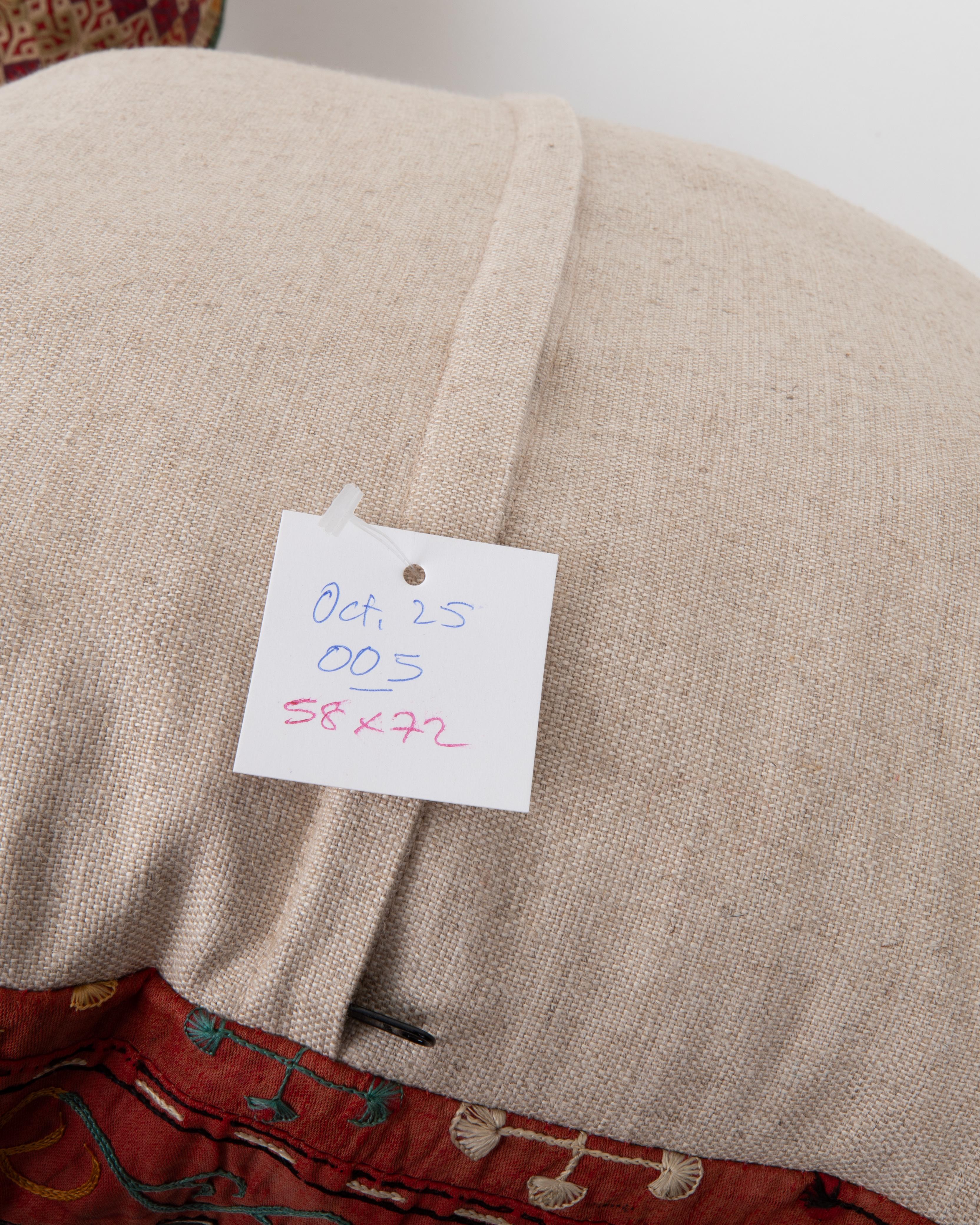 Federa ricavata da un'antica tenda kirghisa, inizio XX secolo. in vendita 1