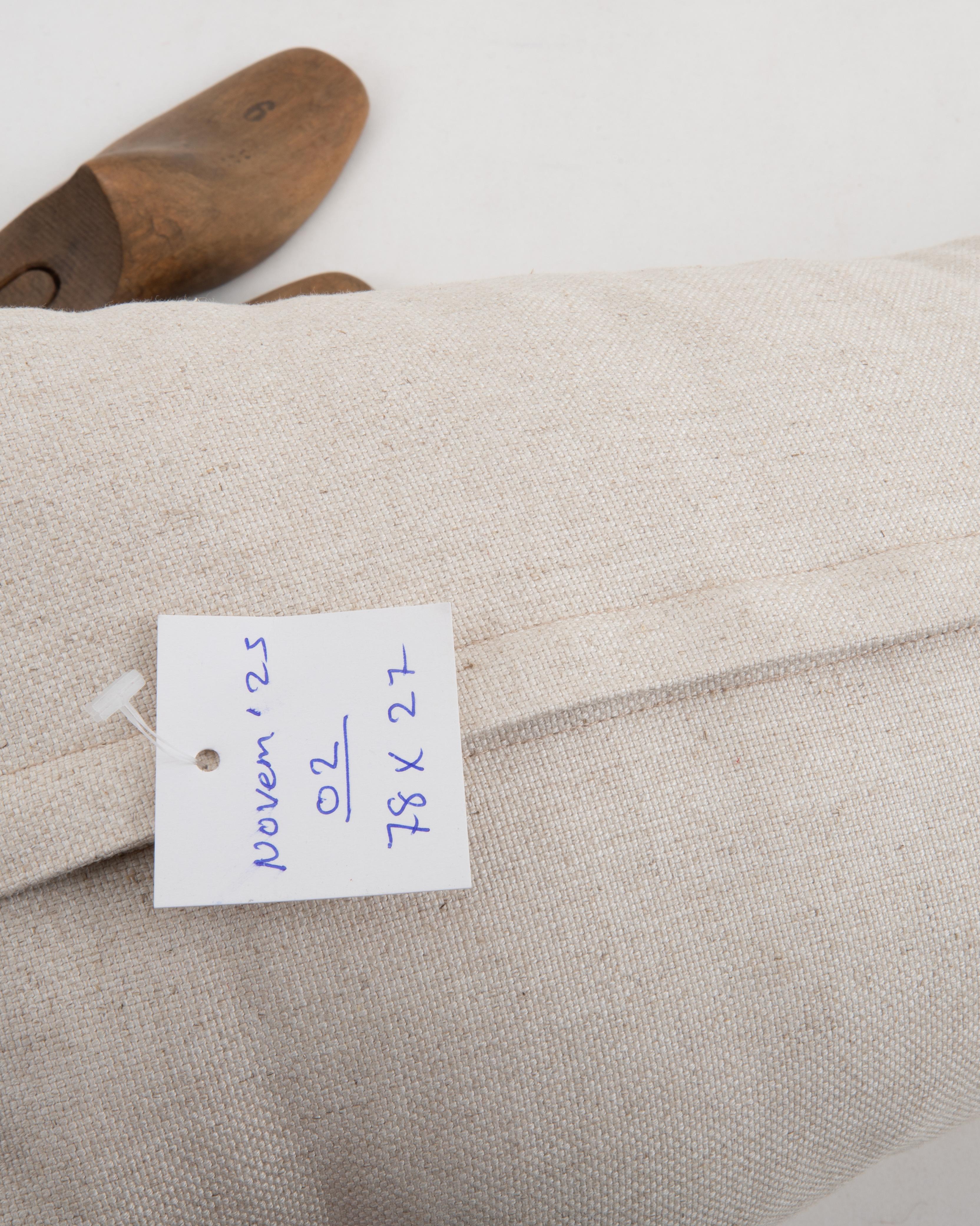 Fil métallisé Taie d'oreiller réalisée à partir d'une broderie ottomane ancienne, Turquie en vente