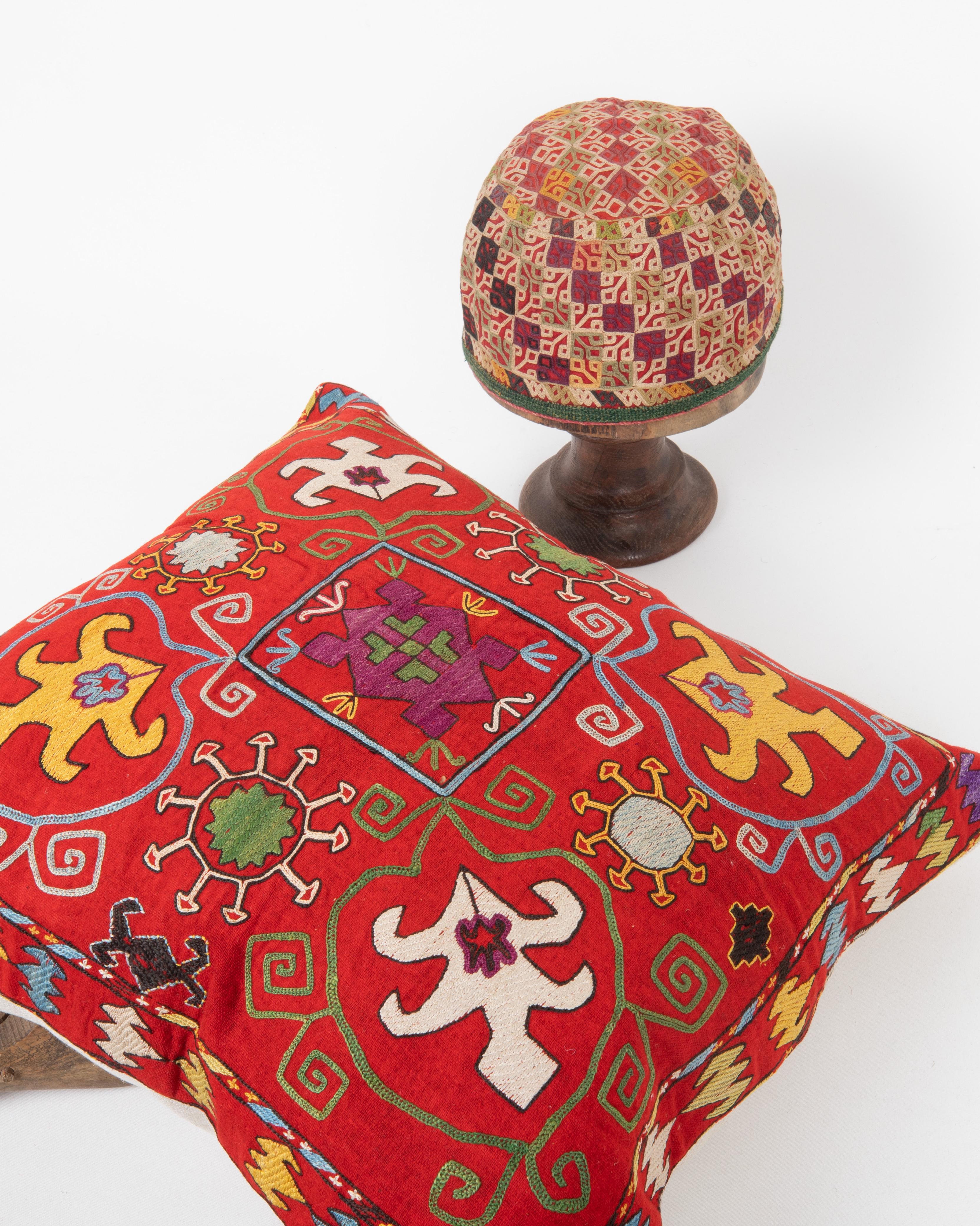 Federa ricavata da un'antica borsa Lakai Mirror dell'Uzbekistan, Uzbekistan, XIX secolo. In condizioni discrete in vendita a Istanbul, TR