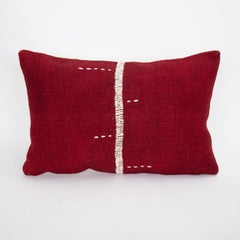 Funda de almohada fabricada a partir de una "funda" de perde de Anatolia oriental, mediados del siglo XX