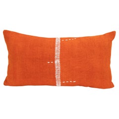 Funda de almohada fabricada a partir de una "funda" de perde de Anatolia oriental, mediados del siglo XX
