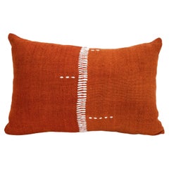 Funda de almohada fabricada a partir de una "funda" de perde de Anatolia oriental, mediados del siglo XX
